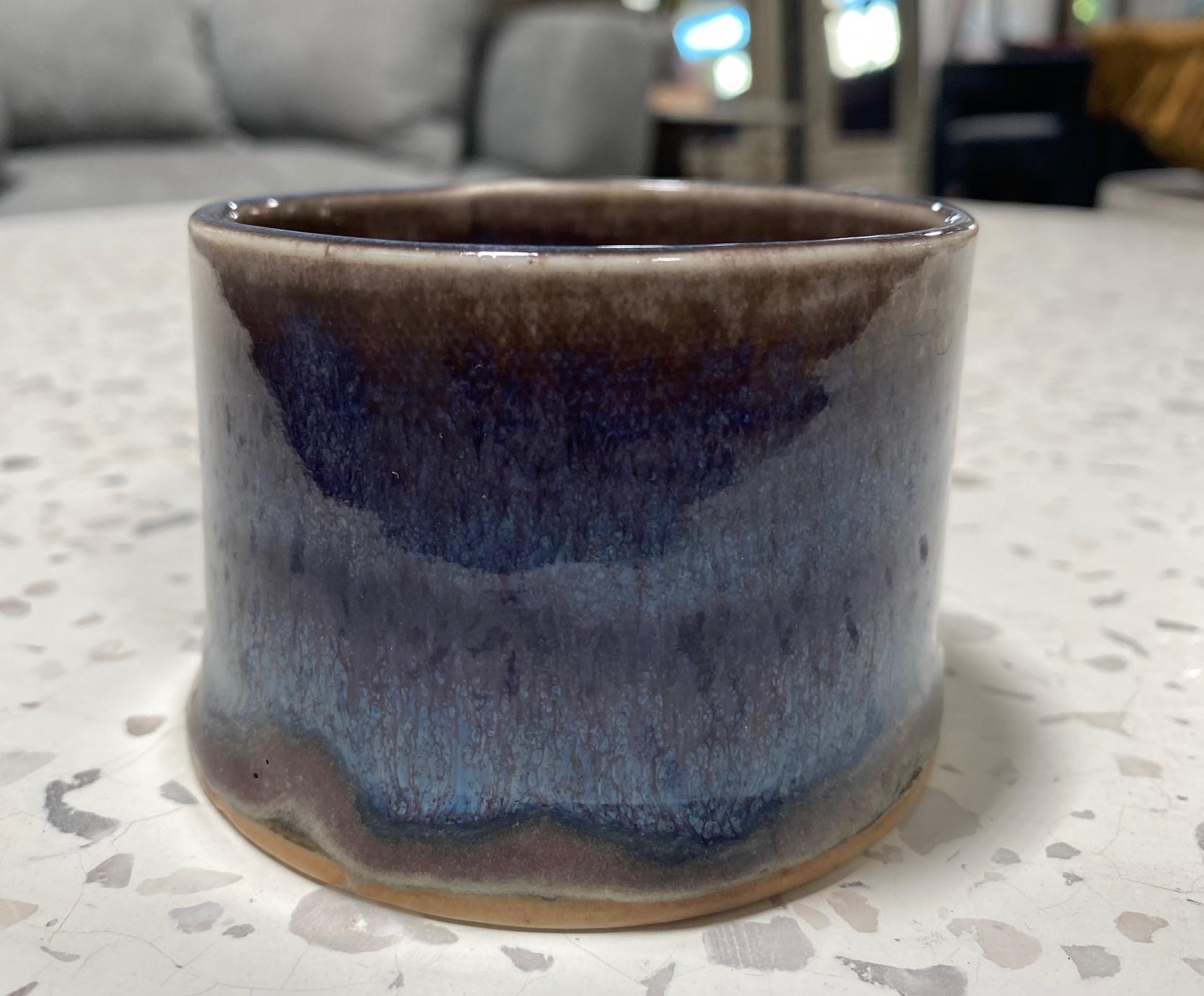 Post-Modern Peter Shire Exp Signed Ceramic California Studio Pottery Glazed Cup, 1979 For Sale