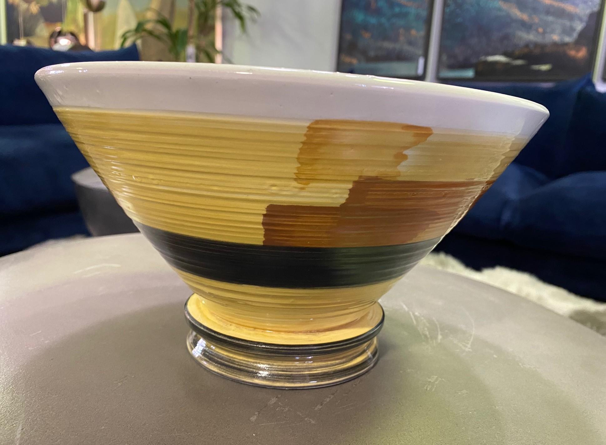 XXI secolo e contemporaneo Peter Shire Exped firma una grande ciotola in ceramica moderna dipinta a mano in vendita