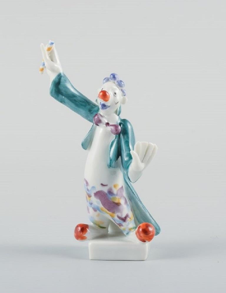 Peter Strang for Meissen, Figure in Hand-Painted Porcelain, Conductor In Good Condition For Sale In Copenhagen, DK