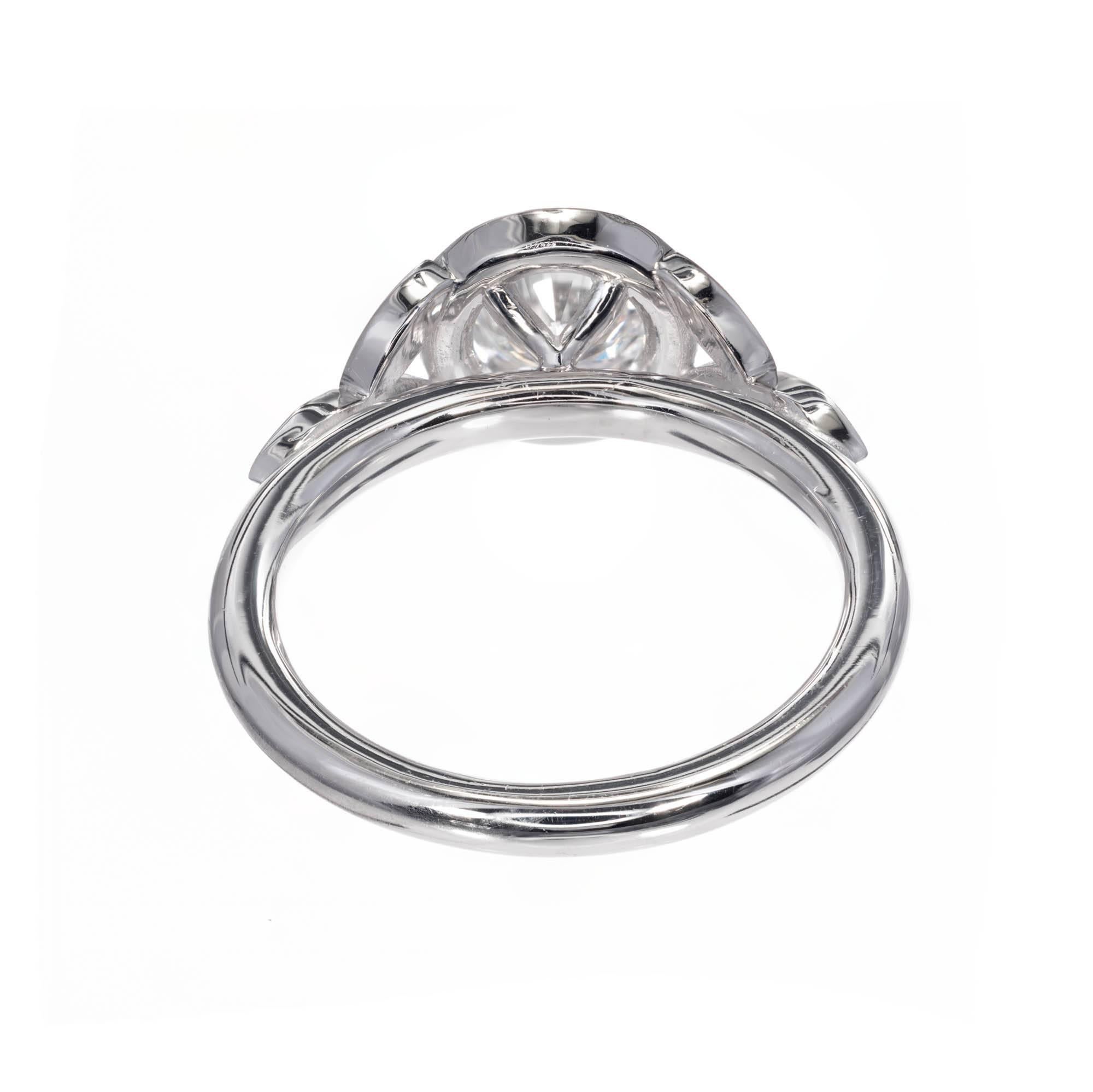 Women's Peter Suchy 1.01 Carat Round Diamond Halo Engagement Platinum Ring For Sale