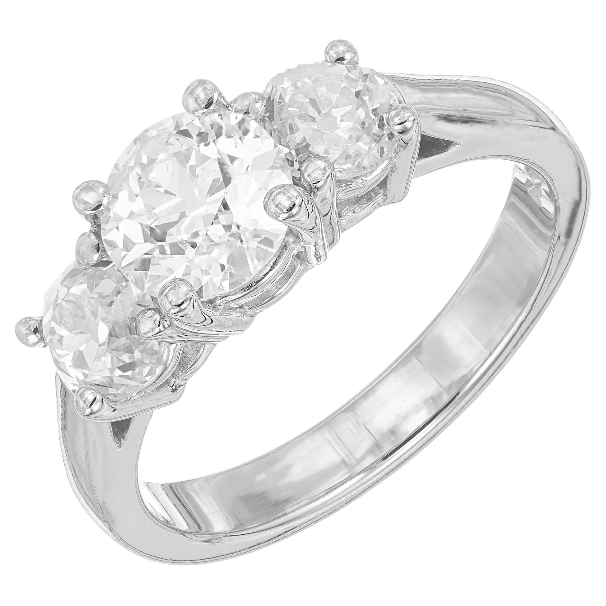 Peter Suchy 1.01 Carat Three-Stone Diamond Platinum Engagement Ring For Sale