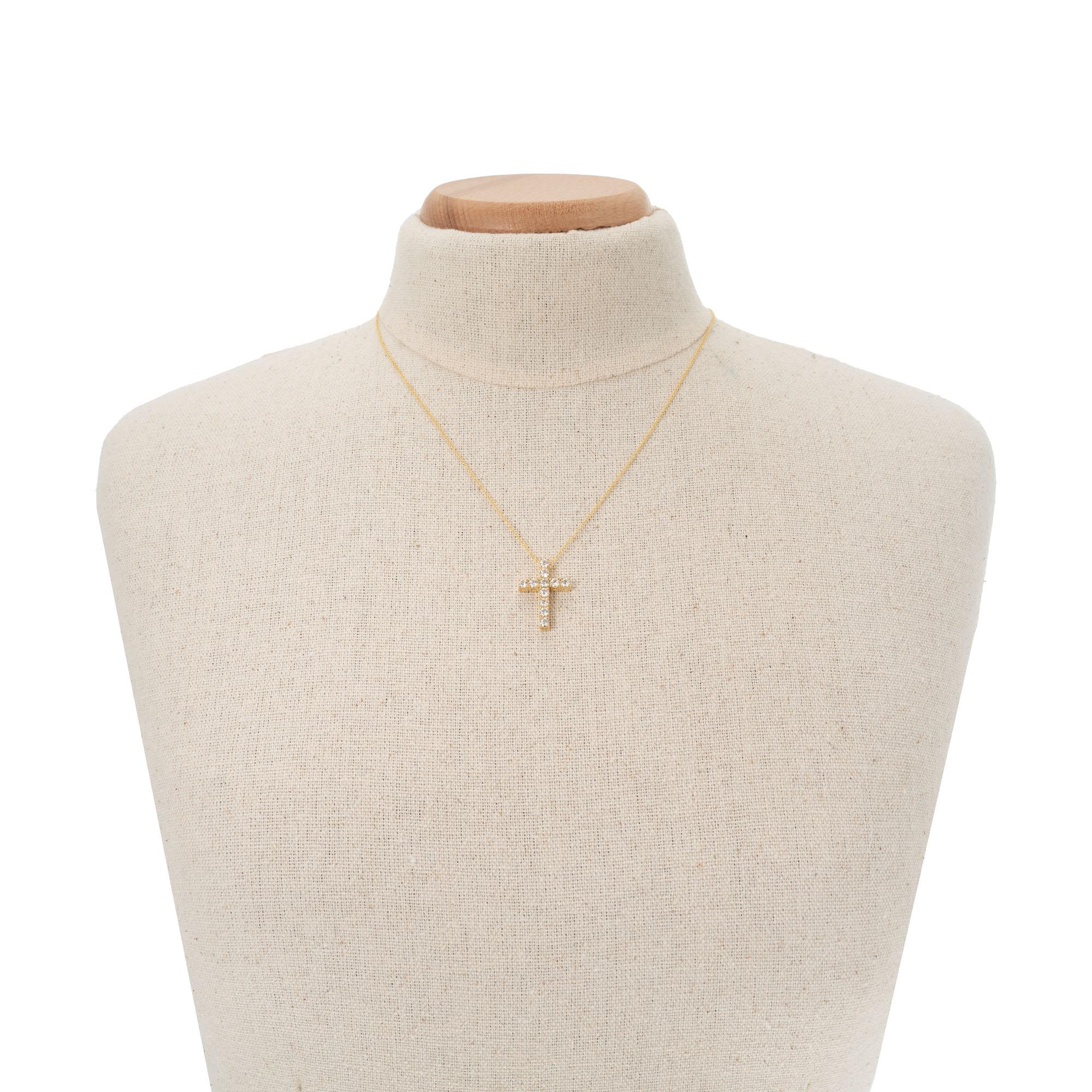 Peter Suchy 1.15 Carat Diamond Yellow Gold Cross Pendant Necklace In New Condition In Stamford, CT