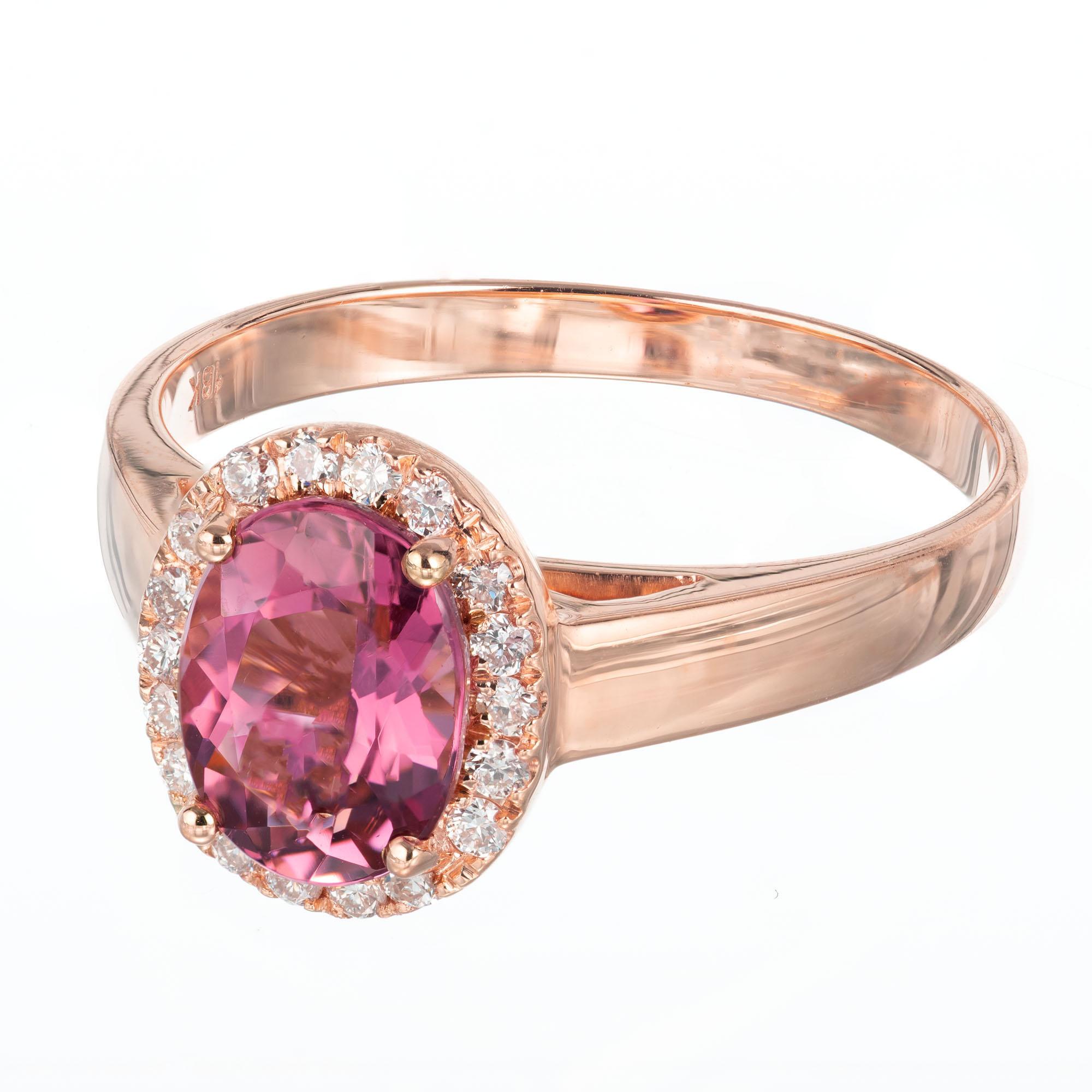 Taille ovale Bague de fiançailles Peter Suchy en or rose avec halo de diamants et tourmaline rose de 1,20 carat en vente