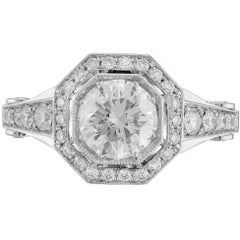Verlobungsring mit 1,23 Karat Diamant-Halo und achteckigem Halo von Peter Suchy