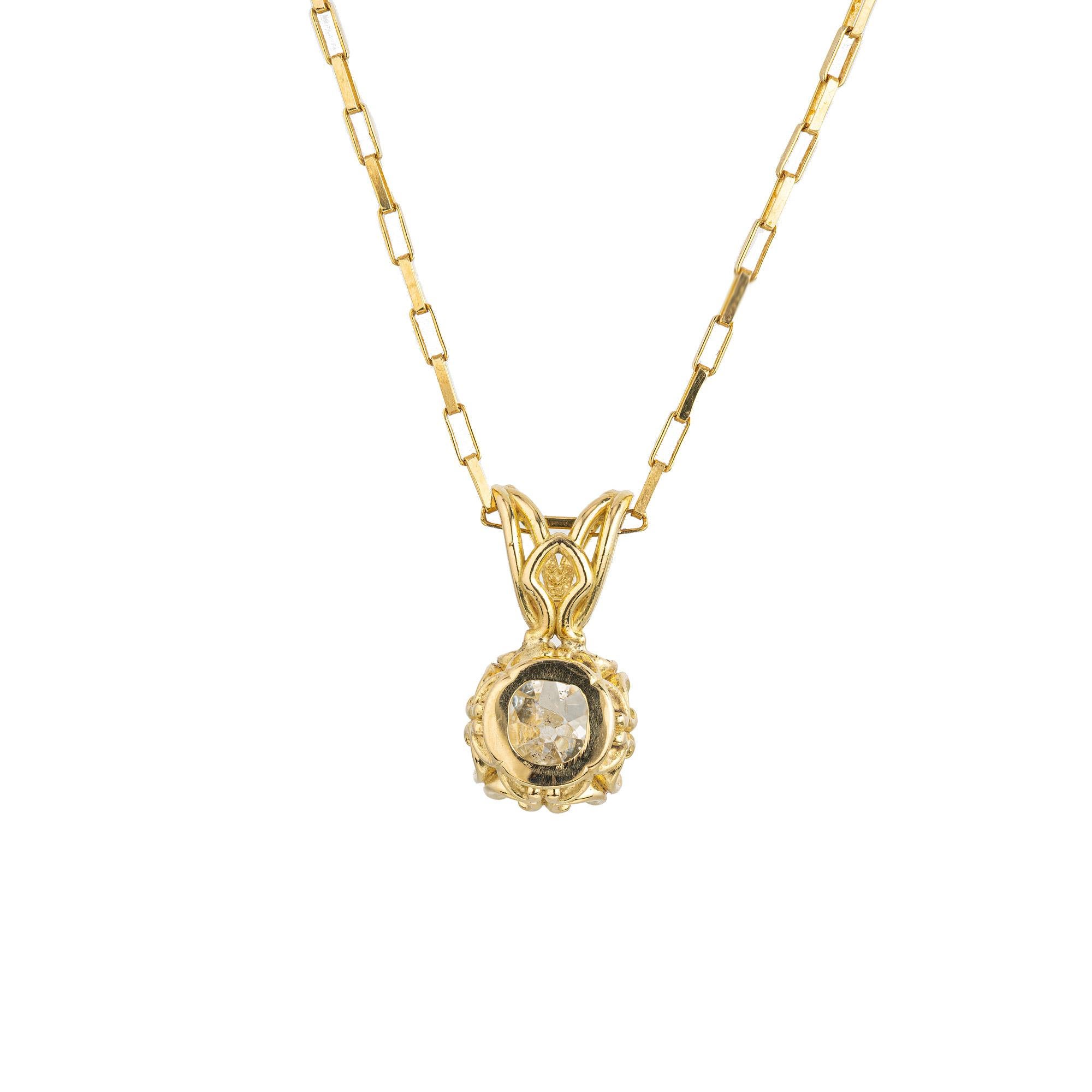 Donna Peter Suchy, collana con ciondolo a volute in oro giallo e diamanti da 1,30 carati in vendita