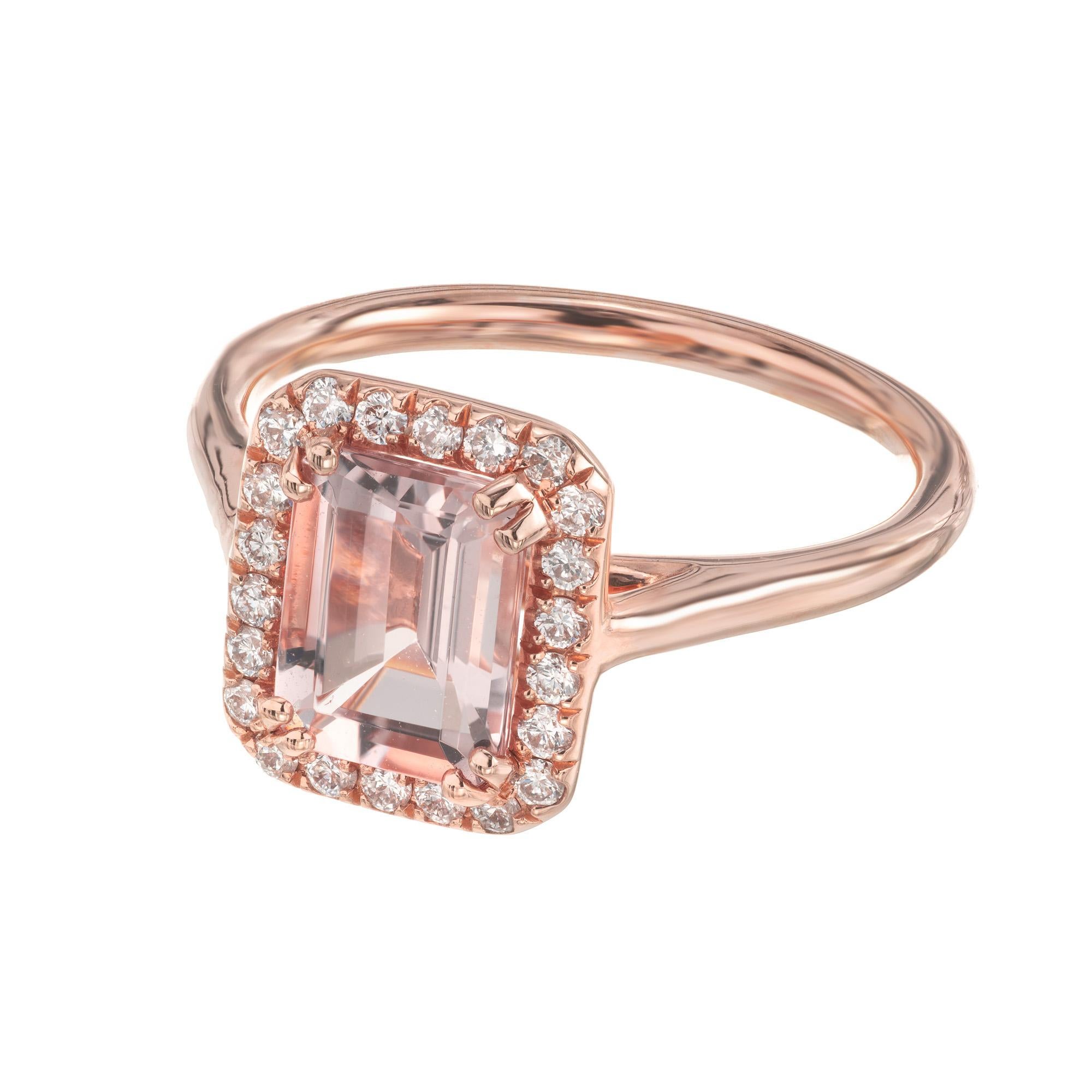 Taille émeraude Peter Suchy 1.35 Carat Emerald Cut Morganite Diamond Halo Rose Gold Ring en vente