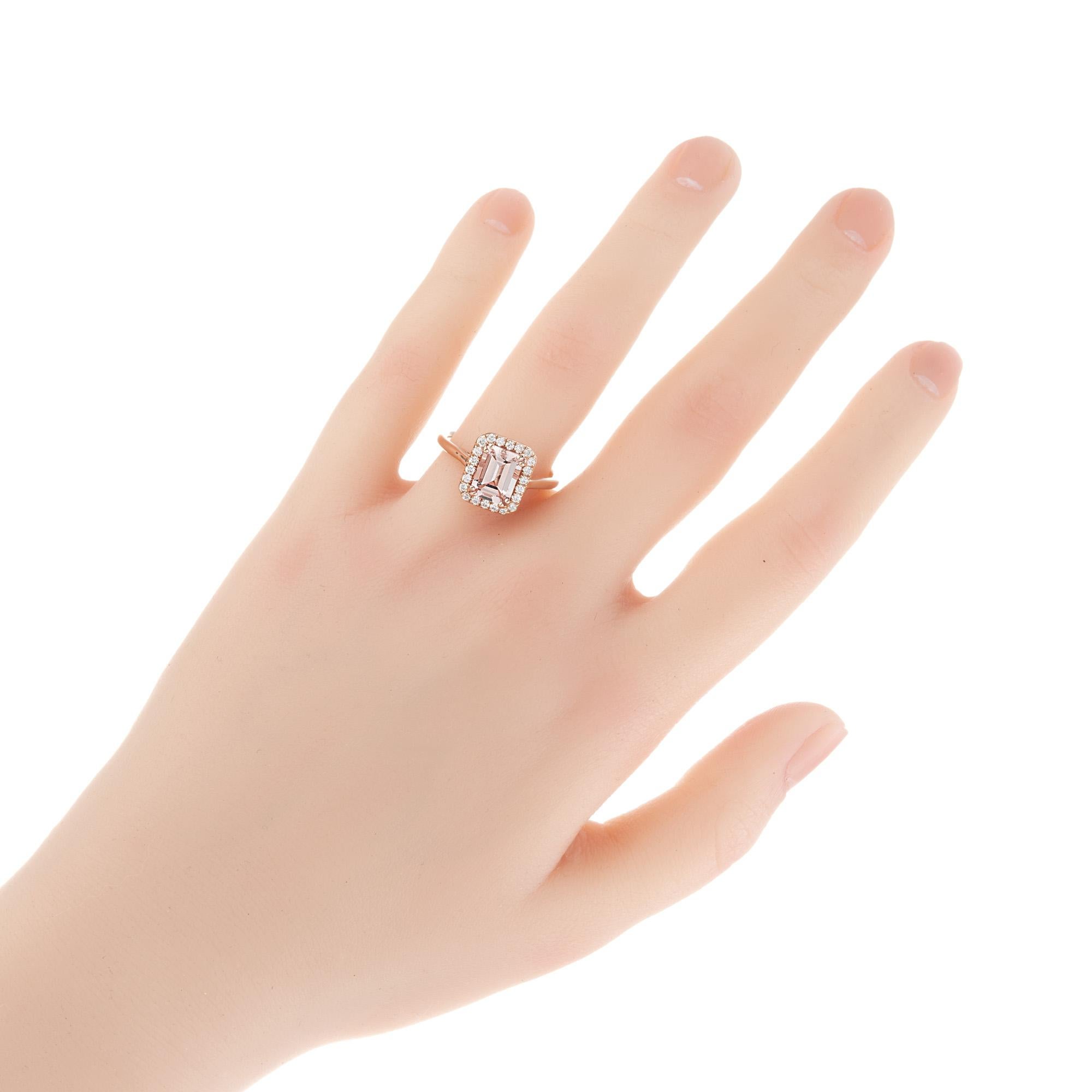 Peter Suchy 1.35 Carat Emerald Cut Morganite Diamond Halo Rose Gold Ring en vente 3