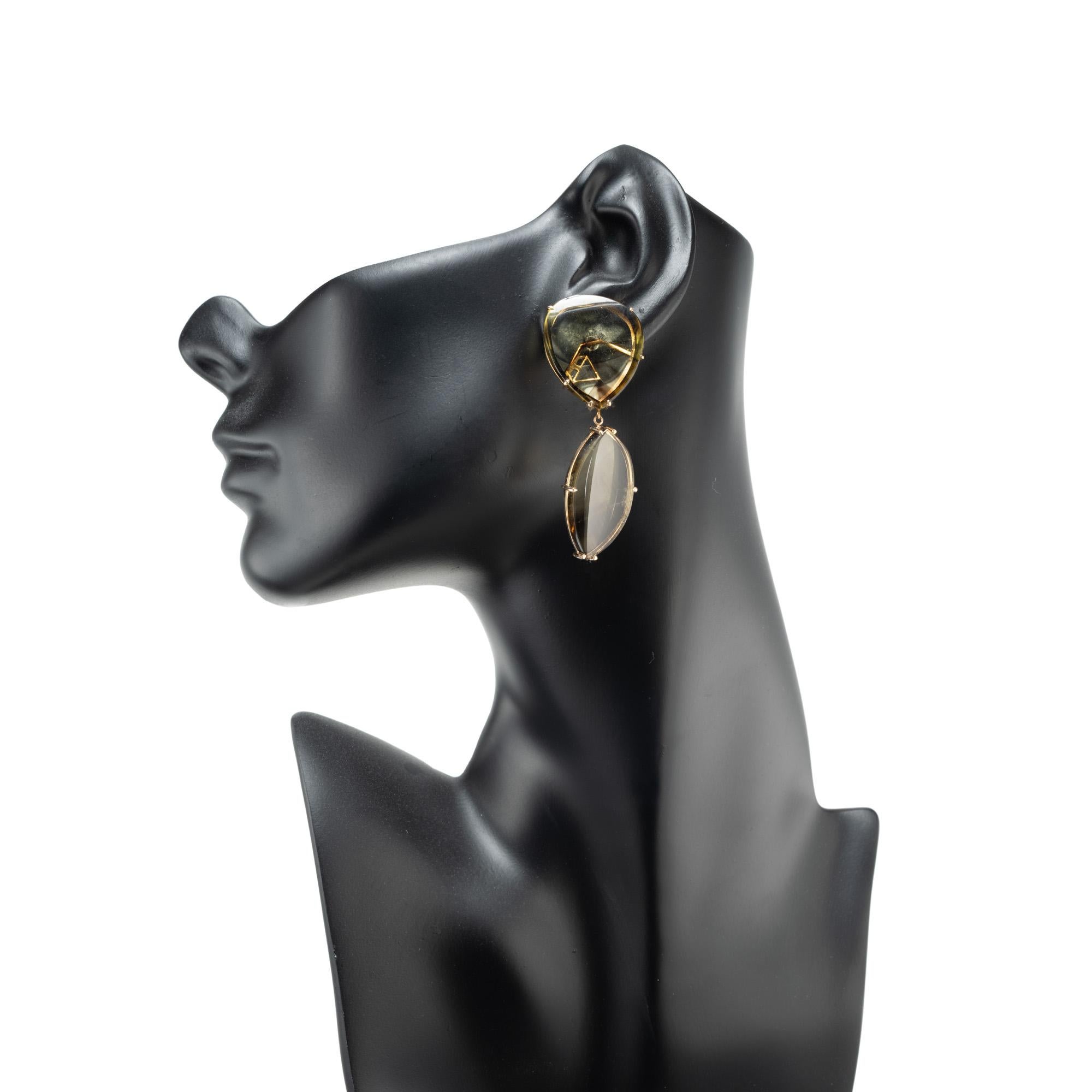 Pendants d'oreilles Peter Suchy en or jaune 143.6 carats avec quartz marquise poire Pour femmes en vente