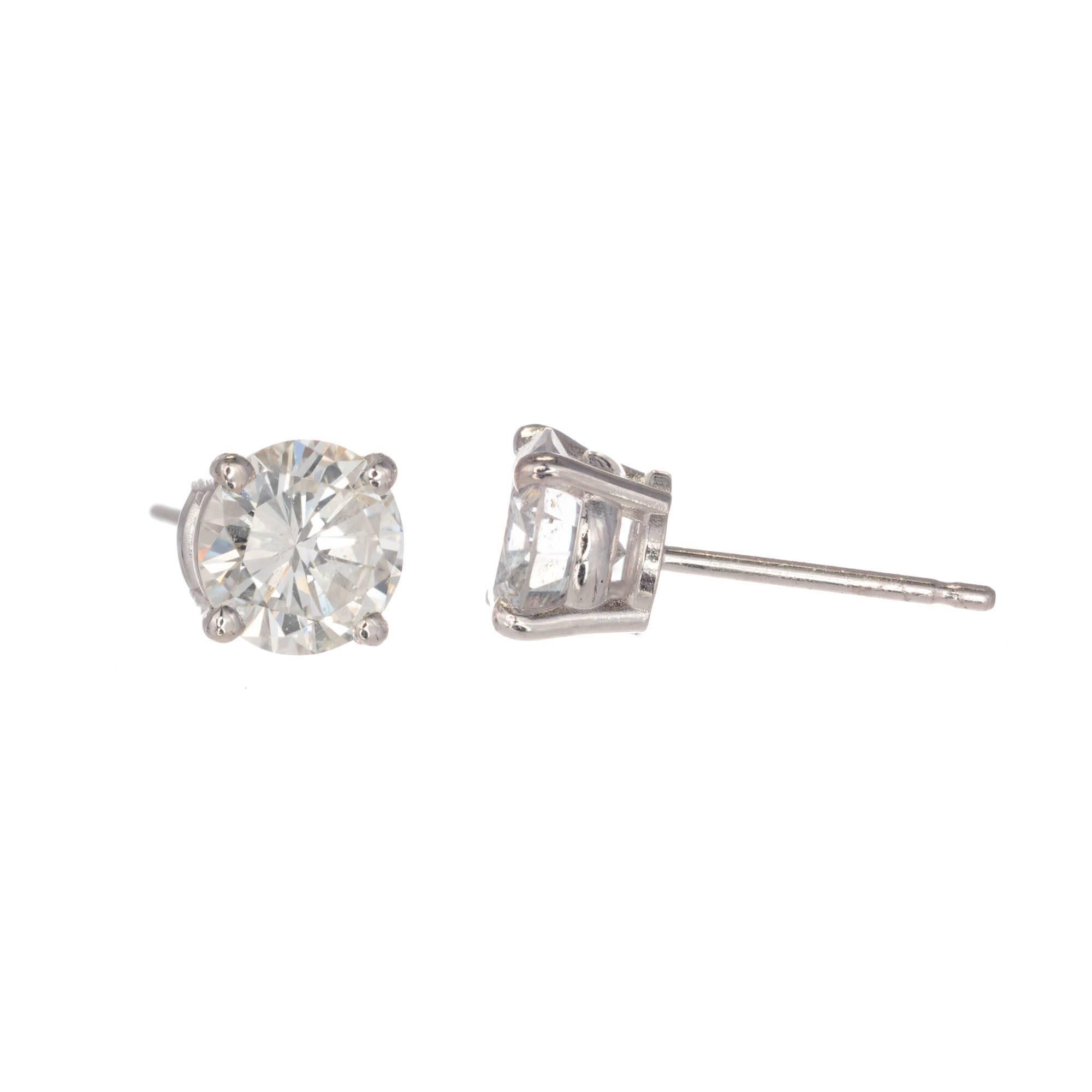 Round Cut Peter Suchy 1.50 Carat Diamond Brilliant Cut White Gold Stud Earrings For Sale