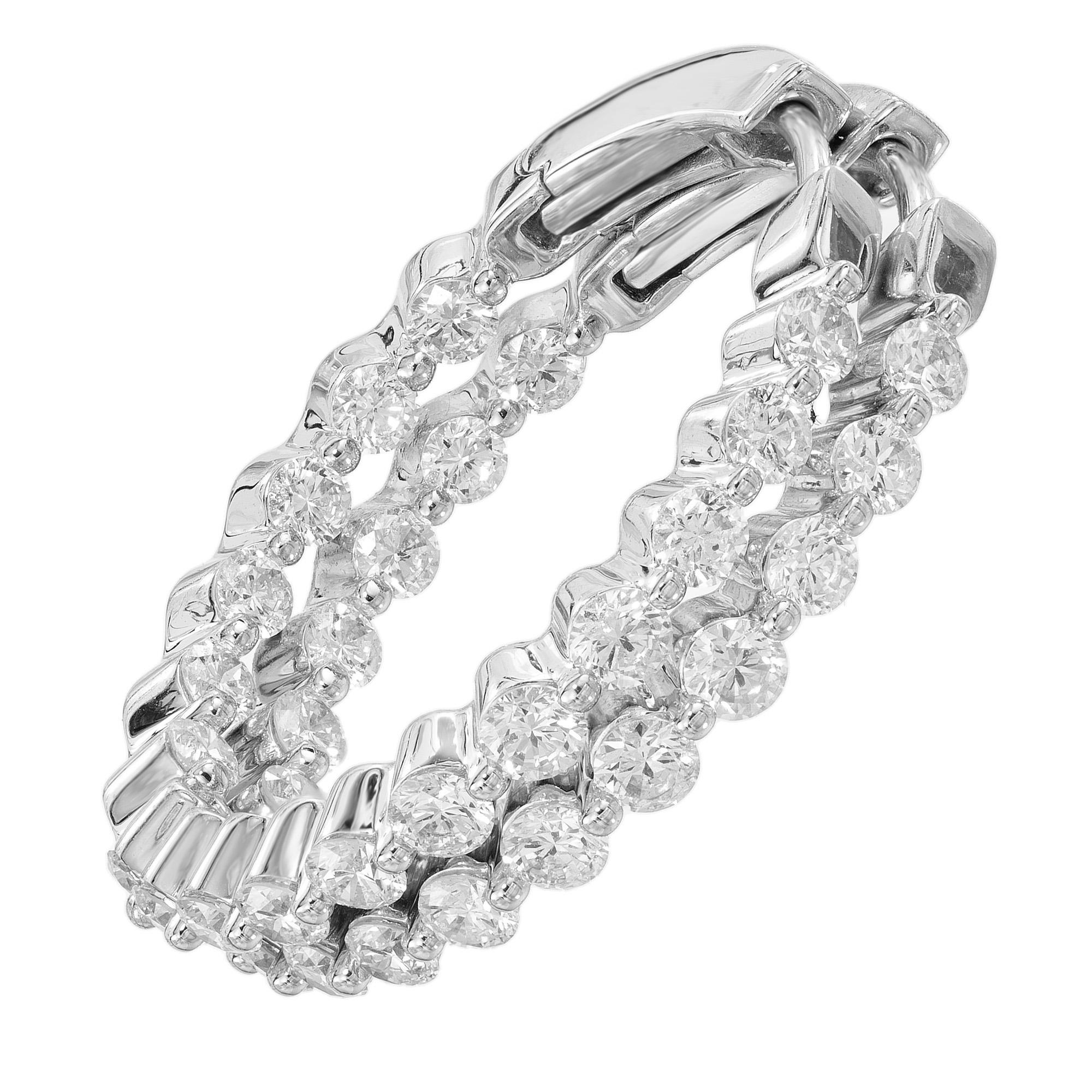 Taille ronde Peter Suchy - Boucles d'oreilles en or blanc avec diamants ronds de 1,51 carat et taille brillante en vente