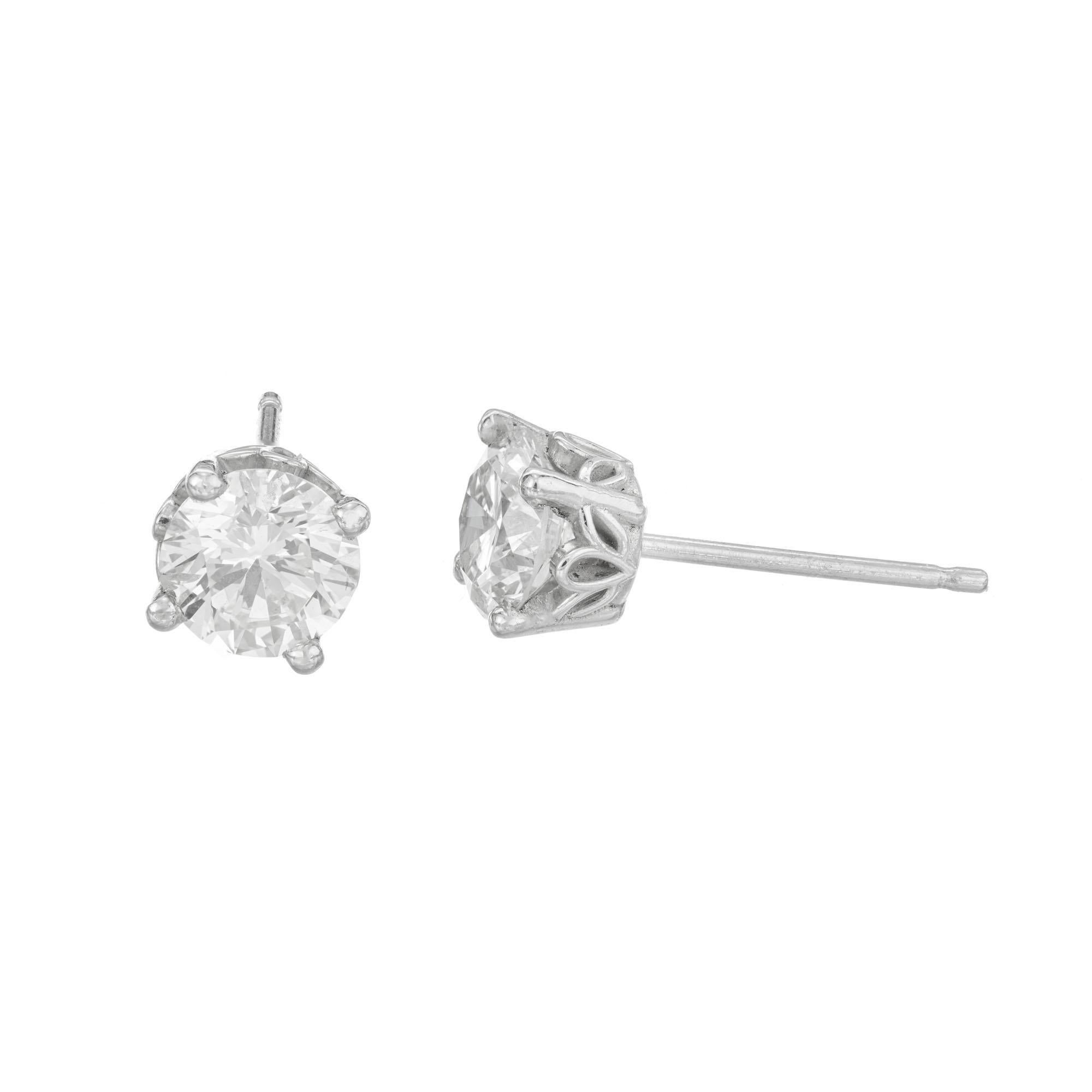 Peter Suchy 1.52 Carat Round Diamond Platinum Stud Earrings For Sale 5