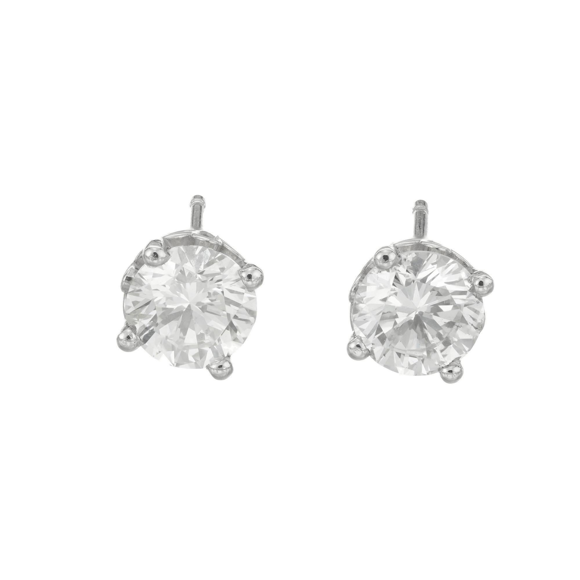 Peter Suchy 1.52 Carat Round Diamond Platinum Stud Earrings For Sale 1