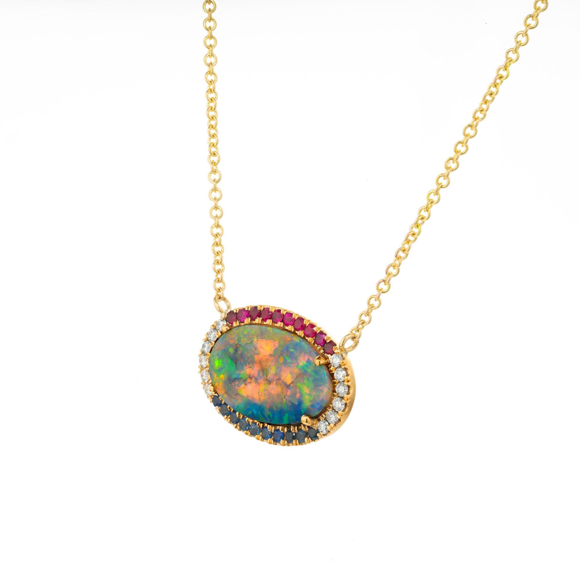Peter Suchy, collier pendentif en or jaune avec opale, diamant, rubis et saphir de 1,53 carat Neuf - En vente à Stamford, CT
