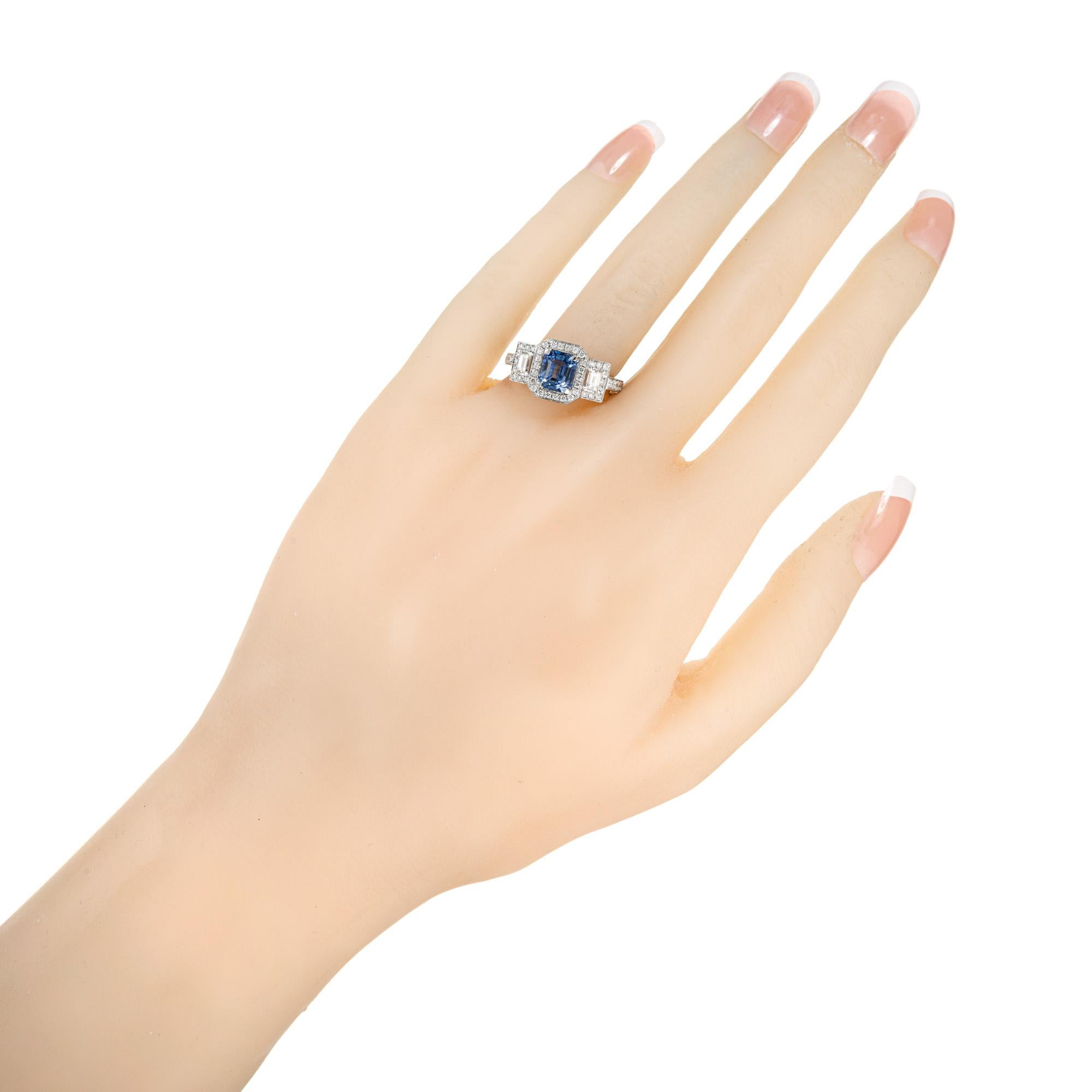Peter Suchy 1.53 Carat Sapphire Diamond Platinum Three-Stone Engagement Ring For Sale 3