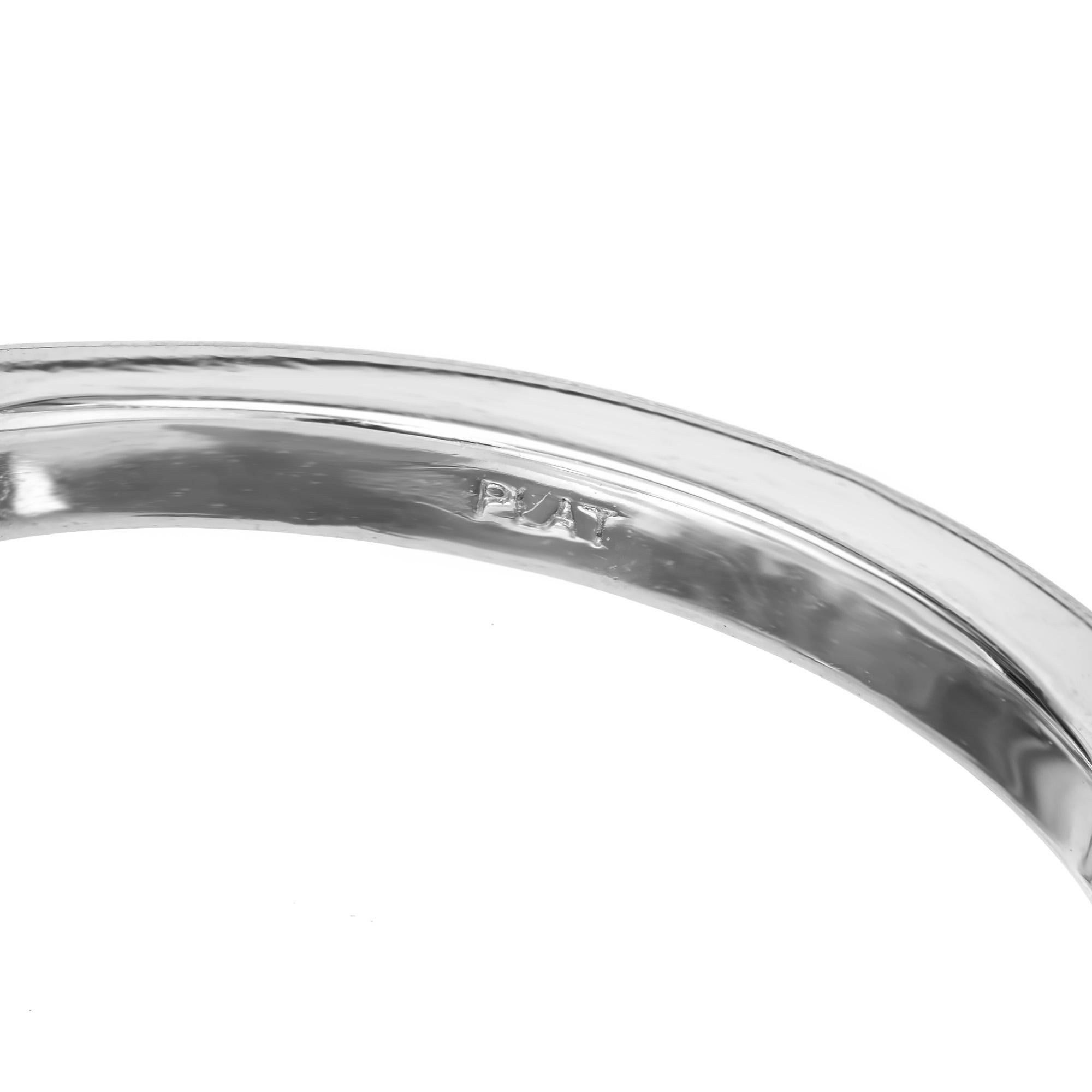 Peter Suchy 1.55 Carat Emerald Cut Diamond Platinum Wedding Band Ring For Sale 2