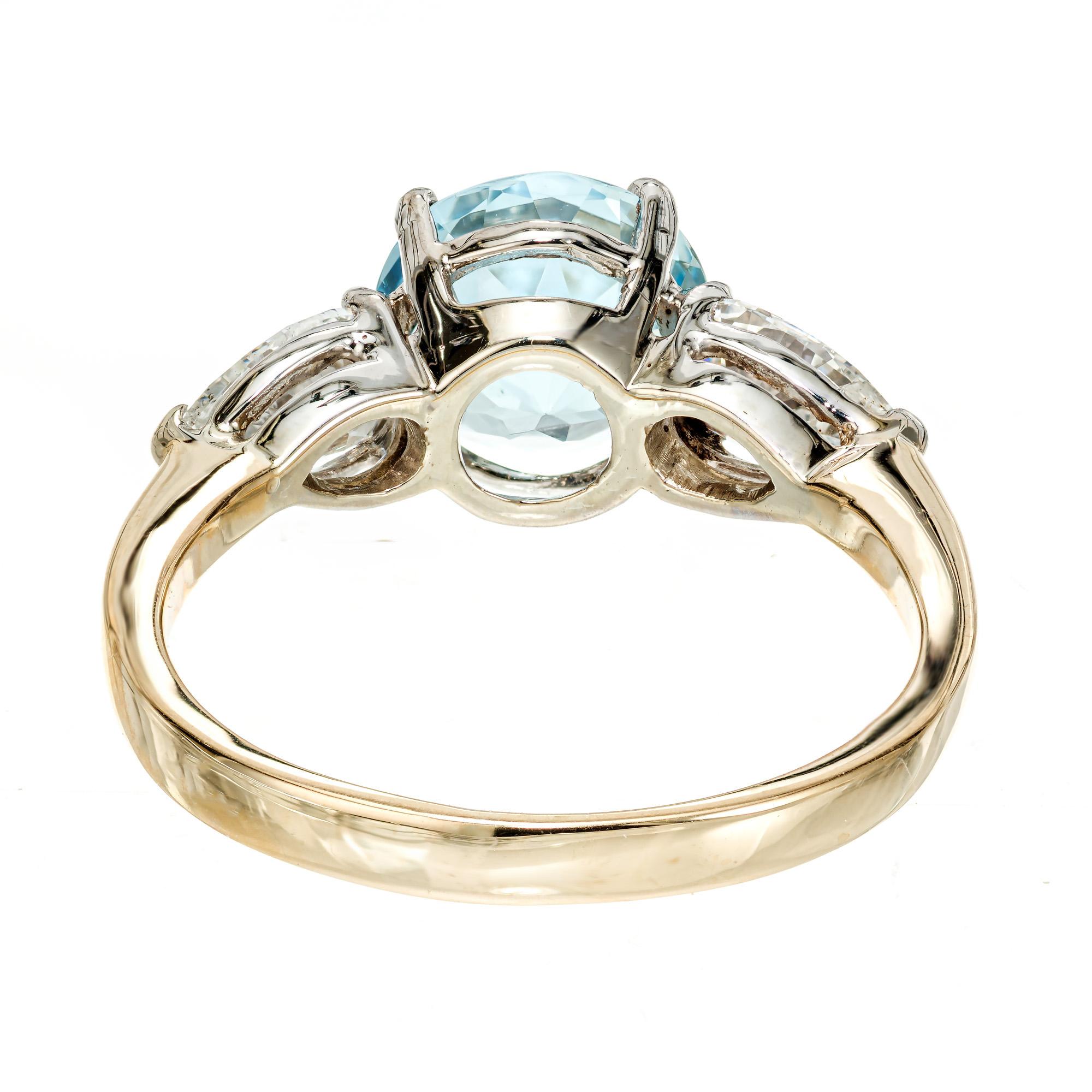 Women's Peter Suchy 1.65 Carat Aqua Diamond Gold Three-Stone Engagement Ring For Sale