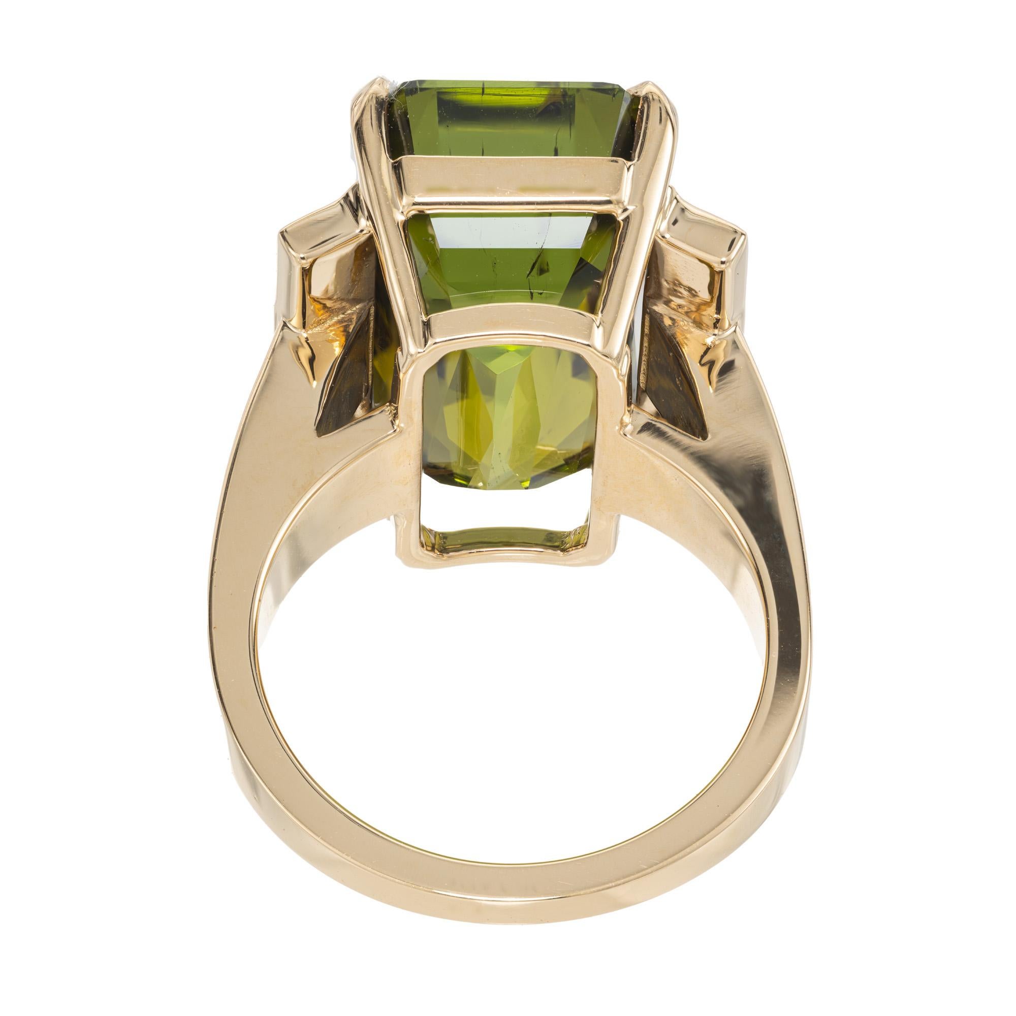Peter Suchy 17.94 Carat Tourmaline Diamond Yellow Gold Cocktail Ring In New Condition For Sale In Stamford, CT
