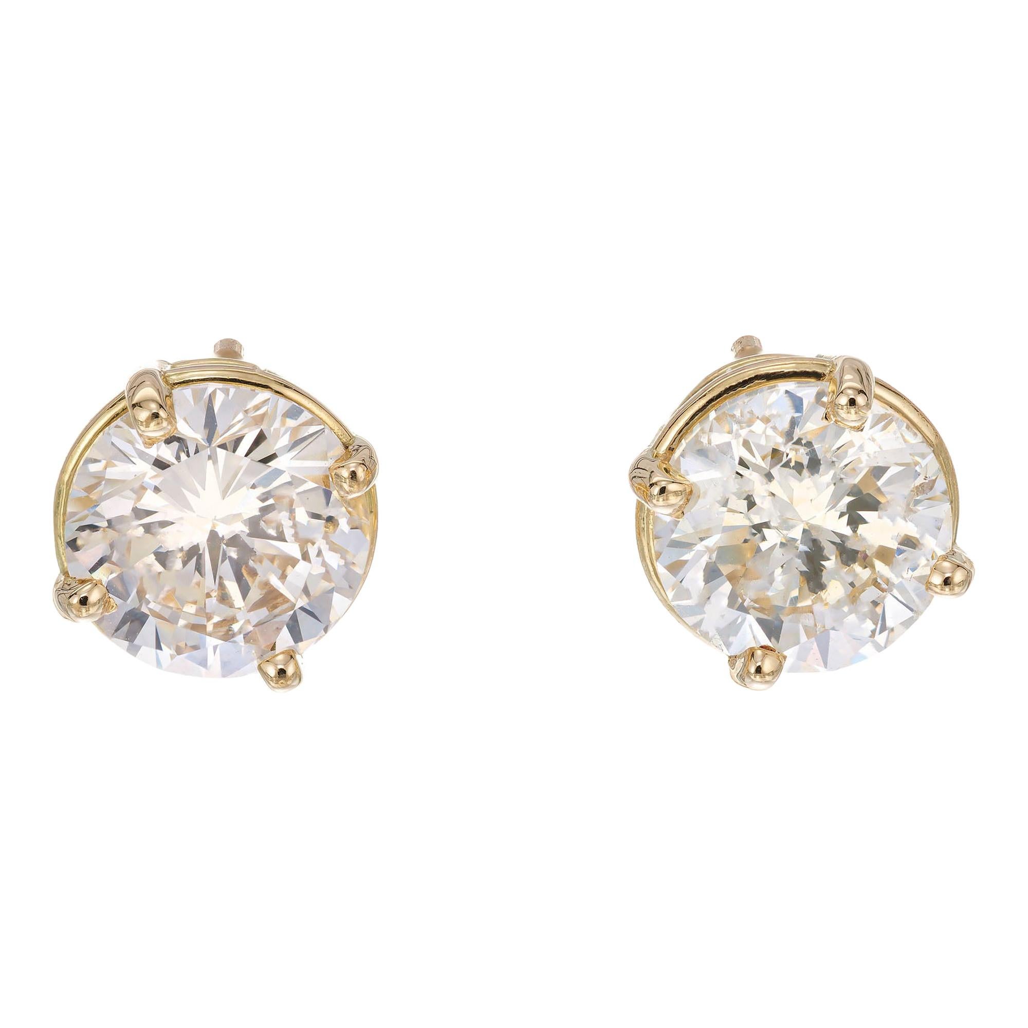 Peter Suchy 1.96 Carat Diamond Yellow Gold Stud Earrings