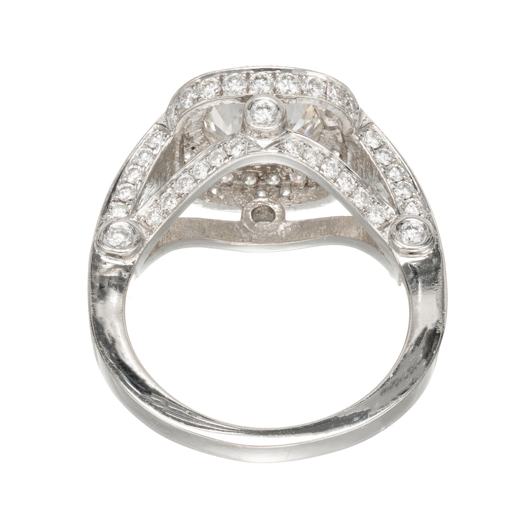 Peter Suchy Bague de fiançailles en platine avec halo de diamants taille européenne ancienne de 1,98 carat Excellent état - En vente à Stamford, CT