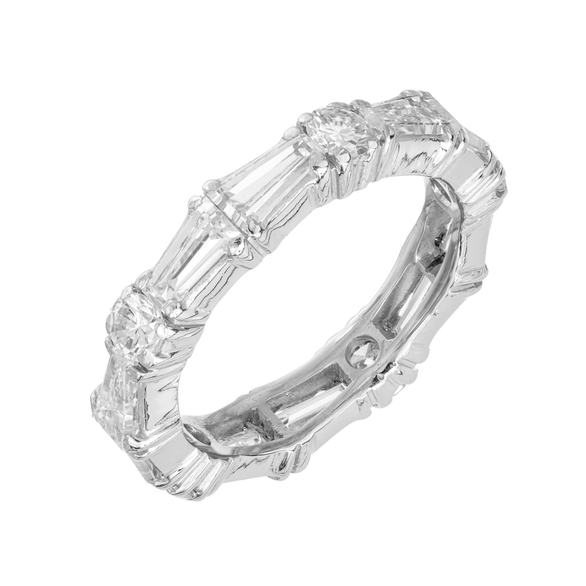 Round Cut Peter Suchy 2.10 Carat Diamond Platinum Alternative Wedding Band Ring For Sale