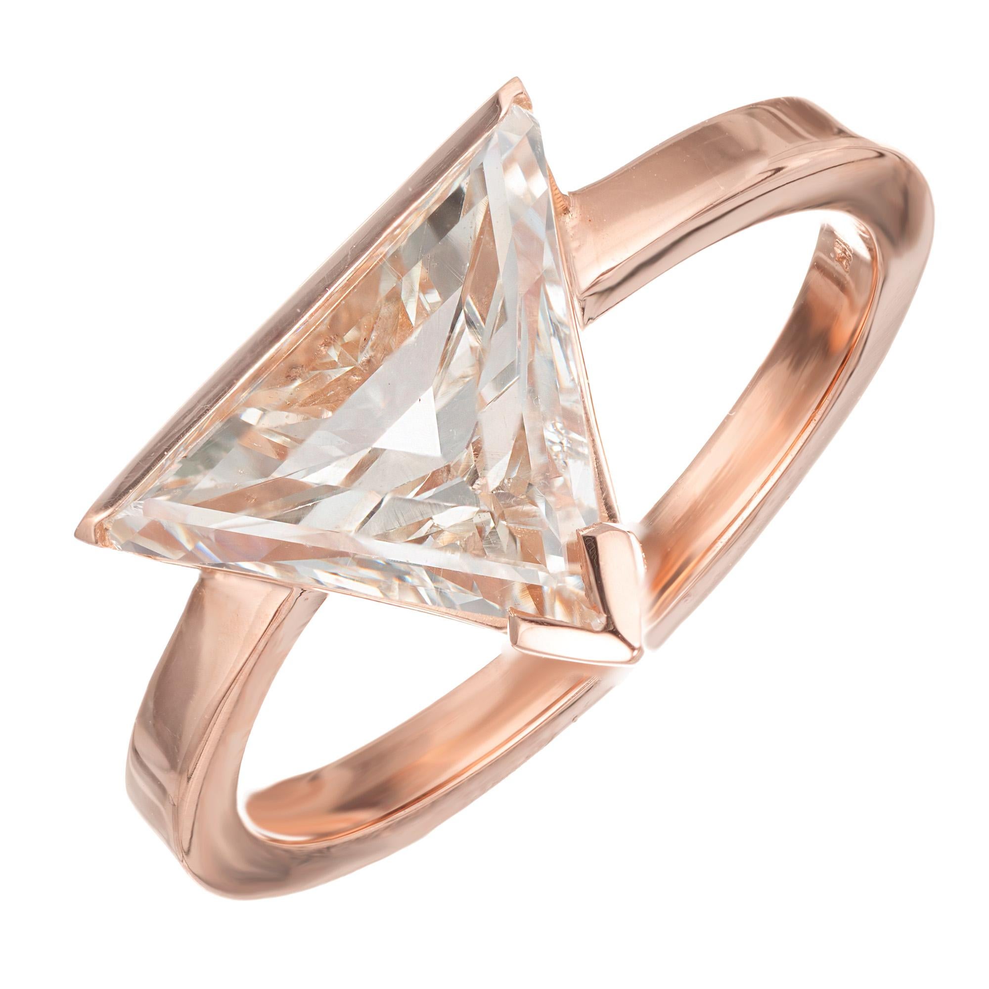 Peter Suchy 2.12 Carat Diamond Rose Gold Modern Triangle Engagement Ring For Sale