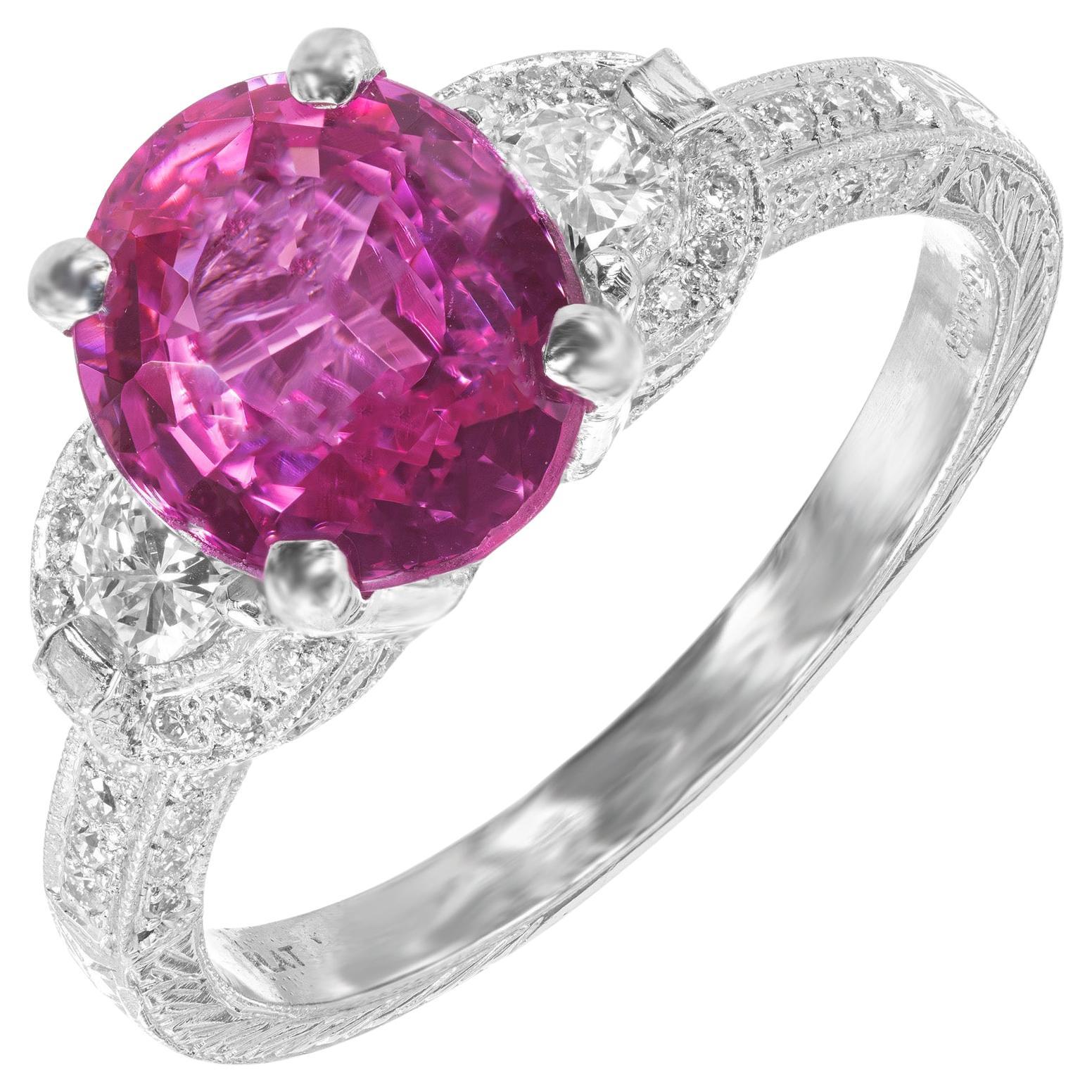 Peter Suchy Anello di fidanzamento in platino con zaffiro rosa da 2,37 carati e diamanti a pavé