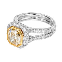 Peter Suchy 3.03 Carat Natural Yellow Diamond Halo Platinum Engagement Ring