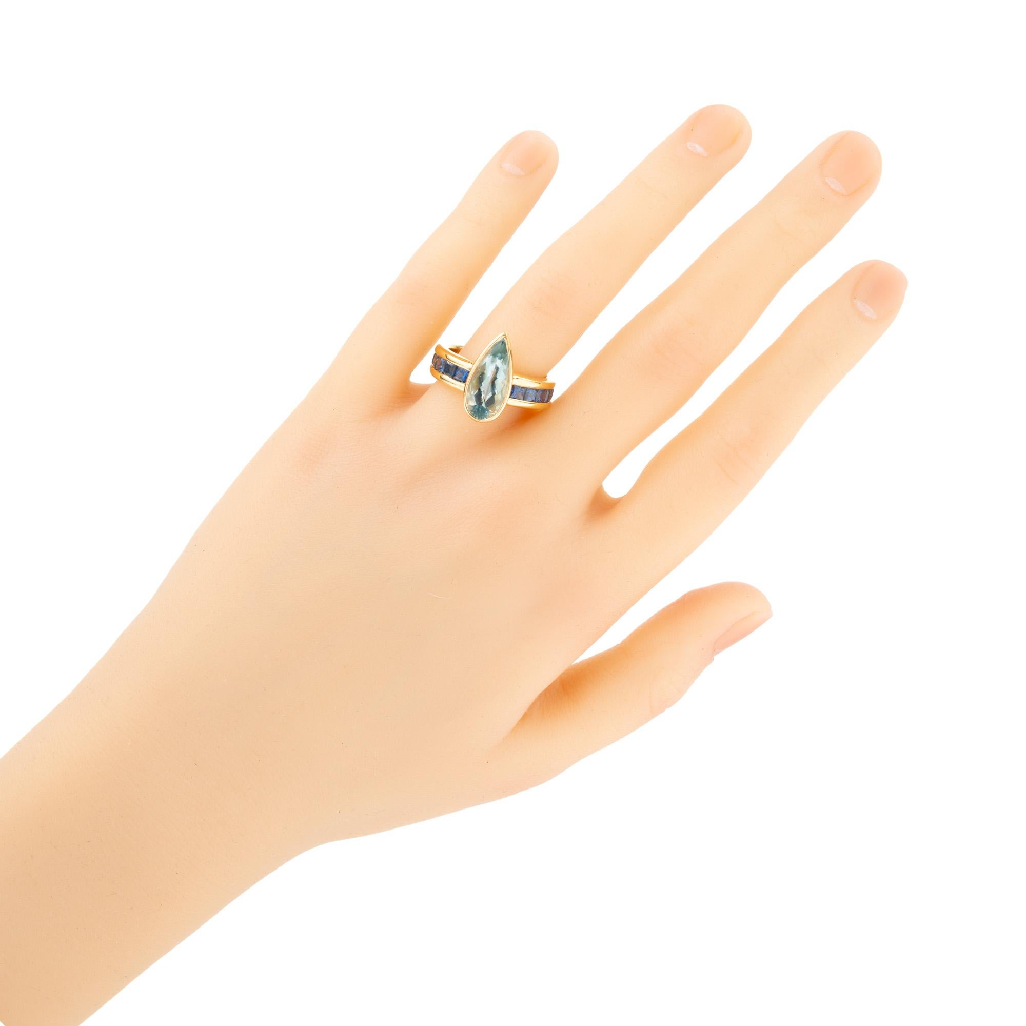 Peter Suchy 3.19 Carat Pear Aquamarine Sapphire Yellow Gold Ring For Sale 3