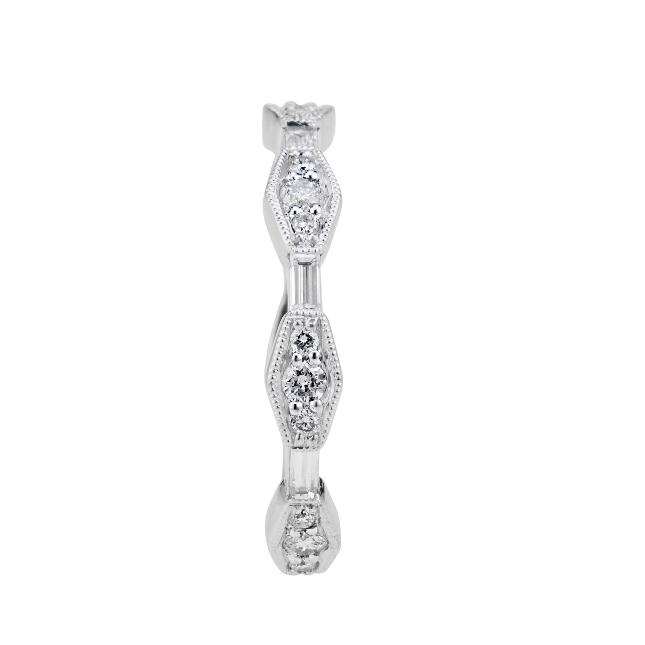 Women's Peter Suchy .33 Carat Diamond Platinum Wedding Band Ring For Sale