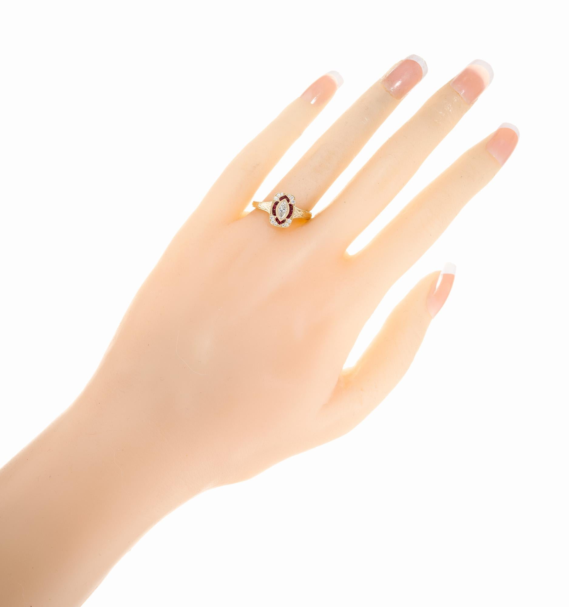 En vente :  Peter Suchy Bague de fiançailles en or jaune ornée d'un diamant marquise de 0,33 carat et d'un rubis  7