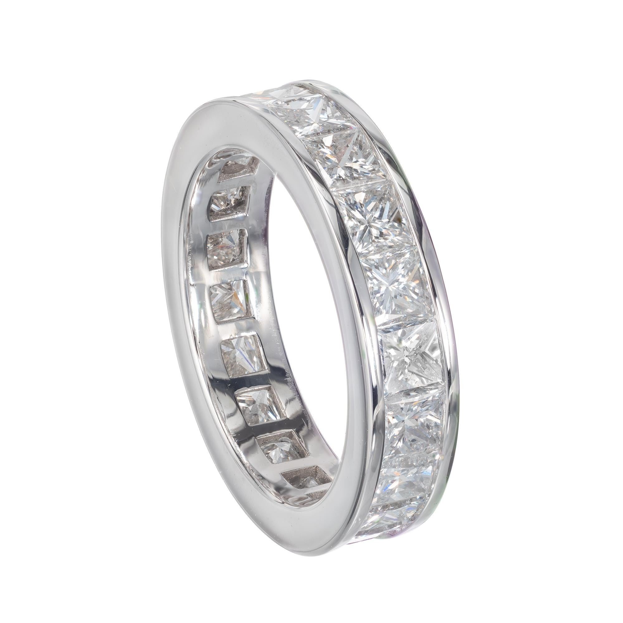 Peter Suchy 4.32 Carat Diamond Platinum Eternity Ring In New Condition For Sale In Stamford, CT