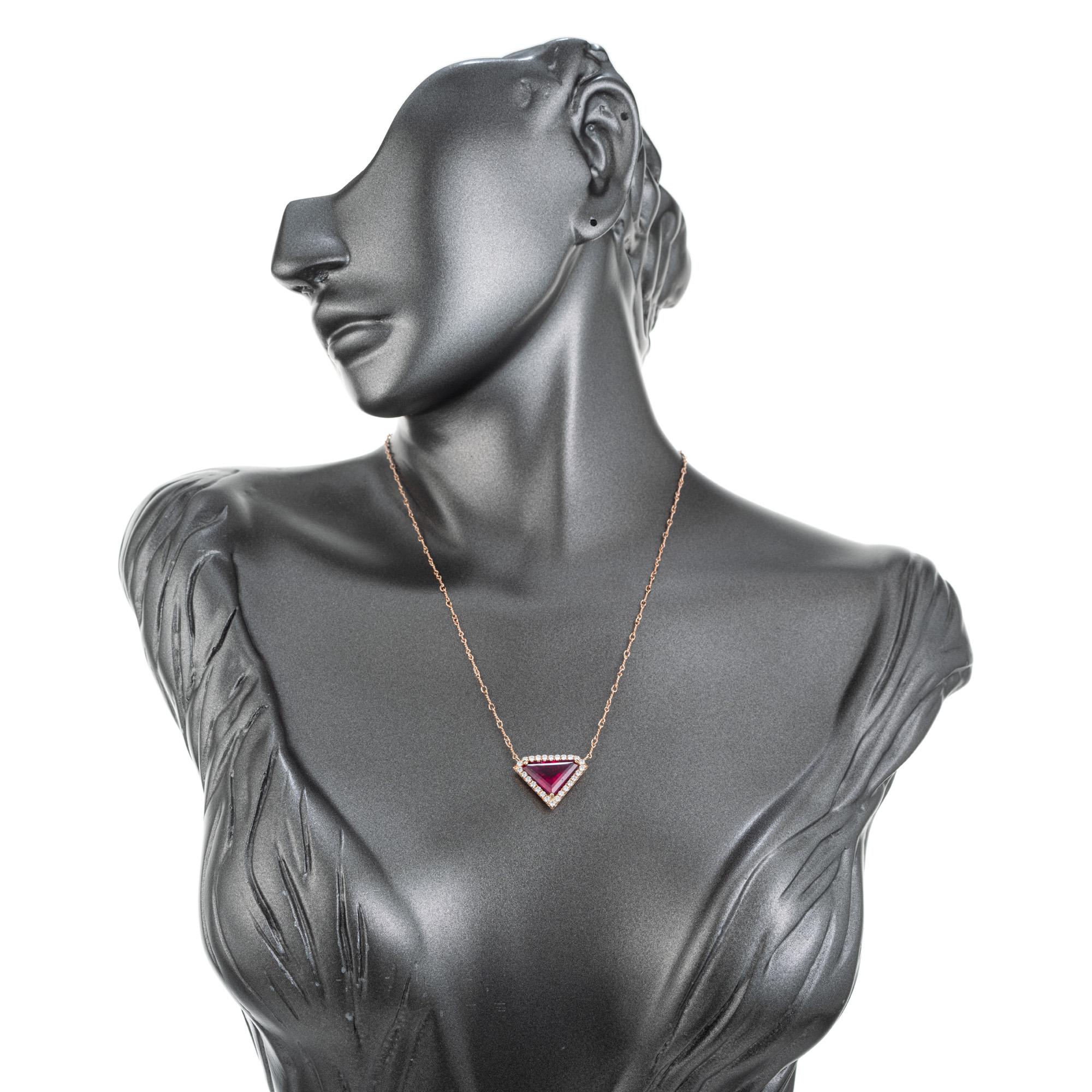 Collana con ciondolo in oro rosa con tormalina rubellite e diamante da 4,33 carati di Peter Suchy in vendita 1