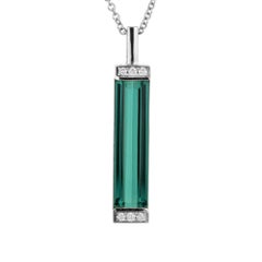 Peter Suchy Collier pendentif en or blanc avec tourmaline de 5.24 carats et diamants
