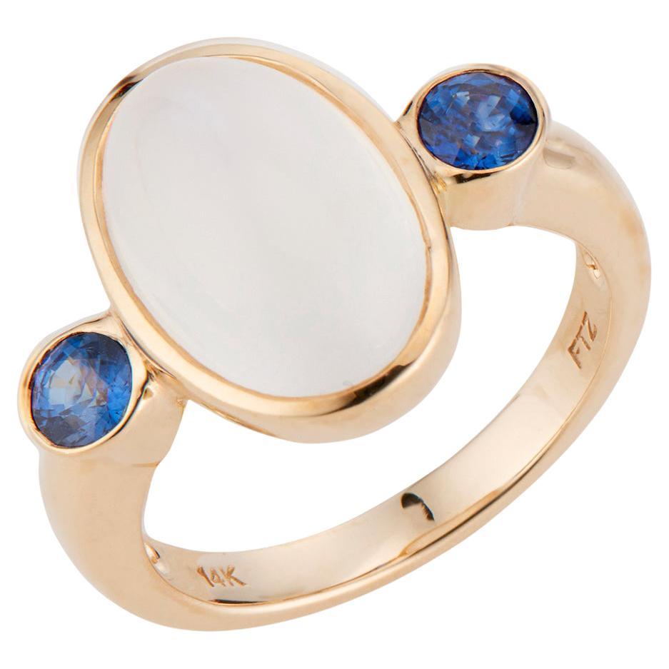 Peter Suchy 5.25 Carat Moonstone Yellow Gold Three-Stone Ring For Sale