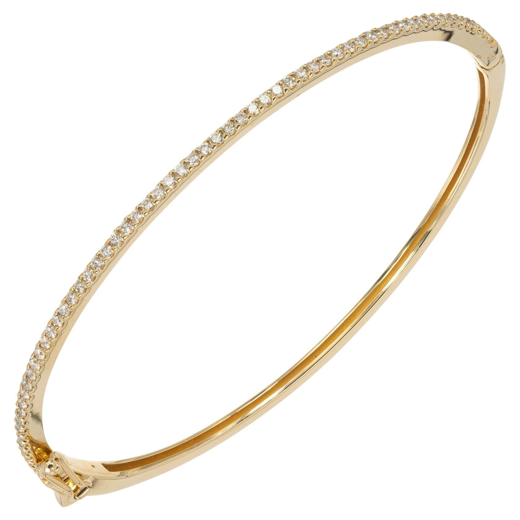 Peter Suchy - Bracelet en or orné de diamants ronds de taille brillante de 0,60 carat en vente