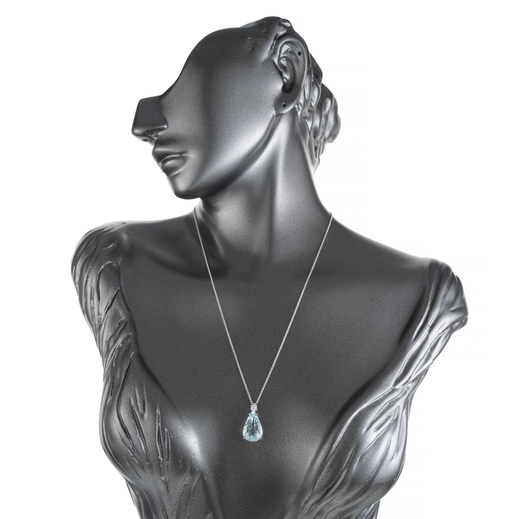 Women's Peter Suchy 6.98 Carat Aquamarine Diamond White Gold Pendant Necklace For Sale
