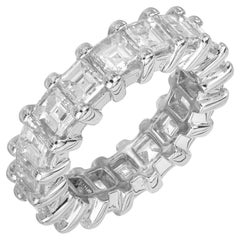 Peter Suchy, anello a fascia di eternità in platino con diamante quadrato a taglio progressivo da 7,74 carati