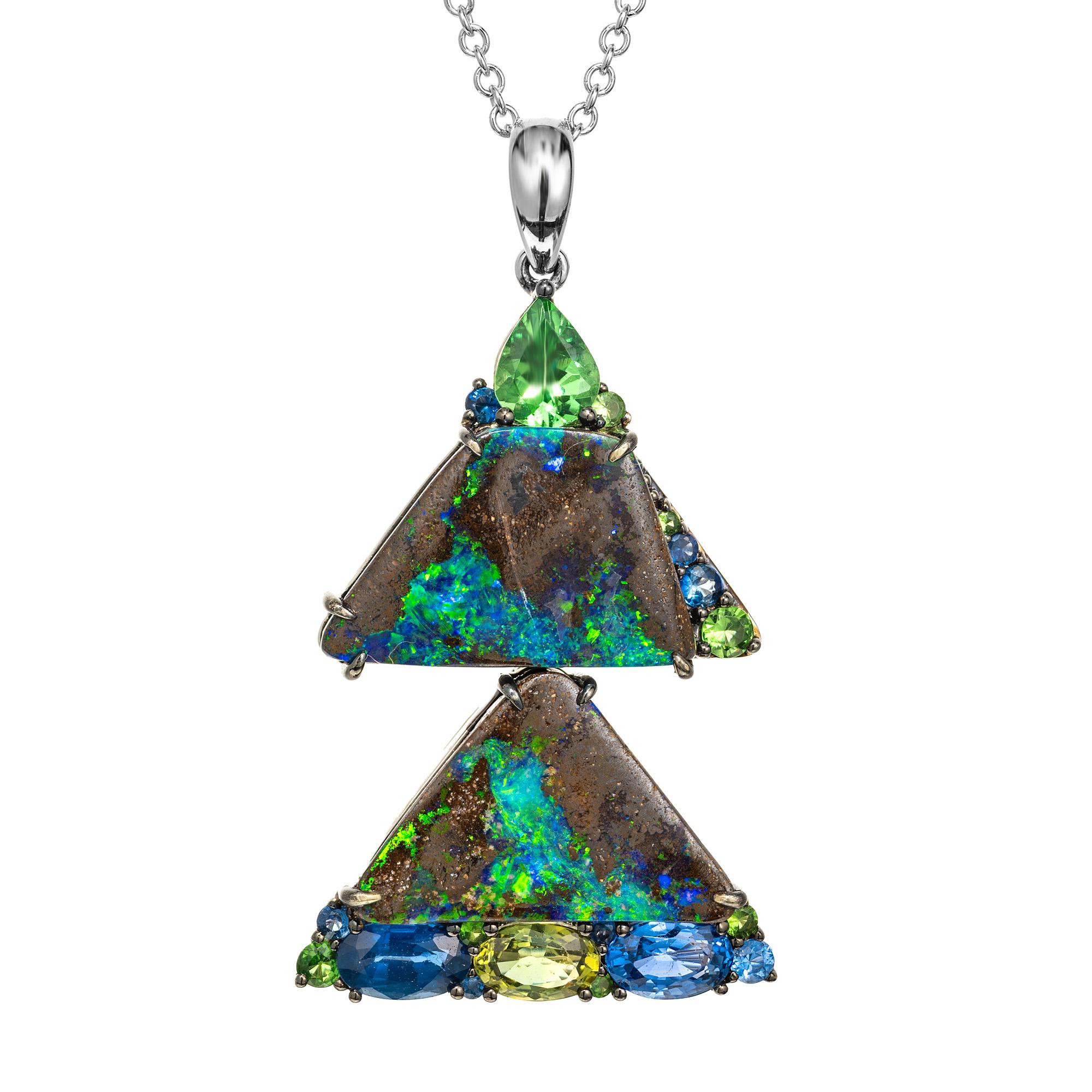 Round Cut Peter Suchy 7.97 Carat Opal Sapphire Garnet White Gold Pendant Necklace For Sale