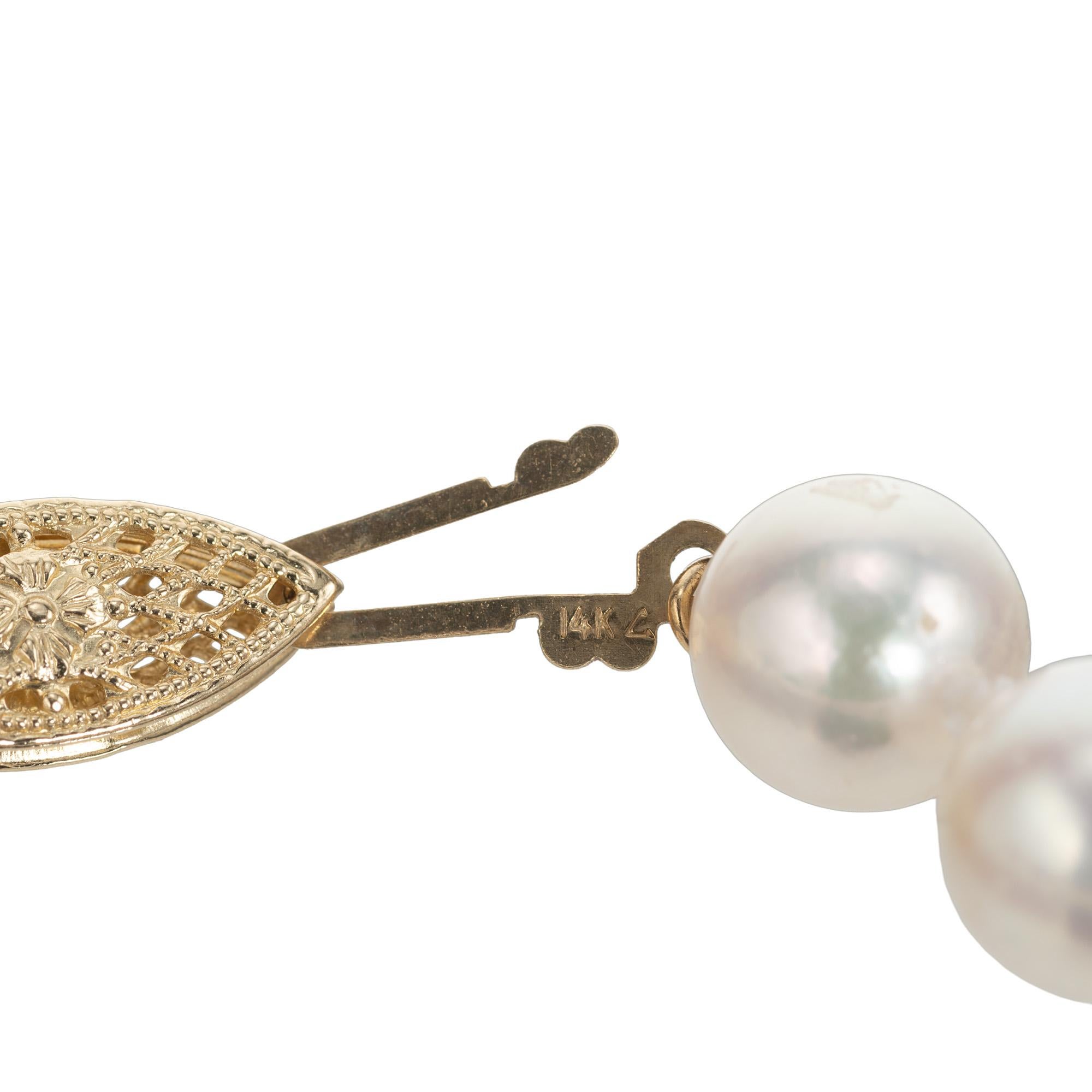 Collana da 18 pollici in oro giallo con perle coltivate Akoya di Peter Suchy In condizioni Nuovo in vendita a Stamford, CT