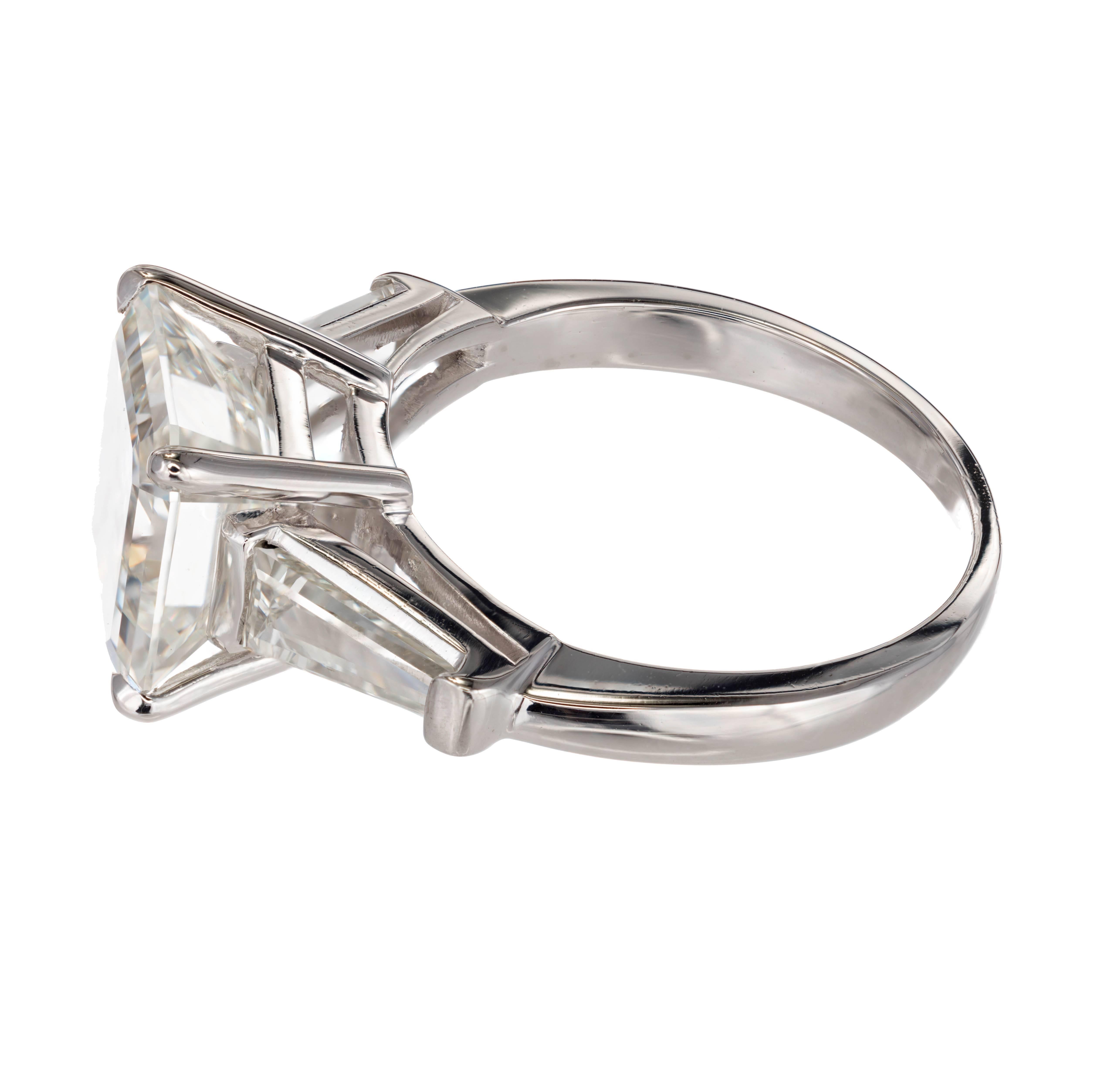 Peter Suchy GIA 4.41 Carat Asscher Diamond Three-Stone Platinum Engagement Ring For Sale 2