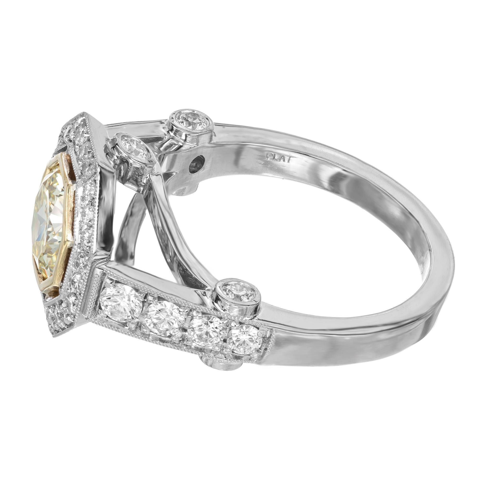 Women's Peter Suchy EGL 1.12 Carat Light Natural Yellow Diamond Platinum Engagement Ring For Sale