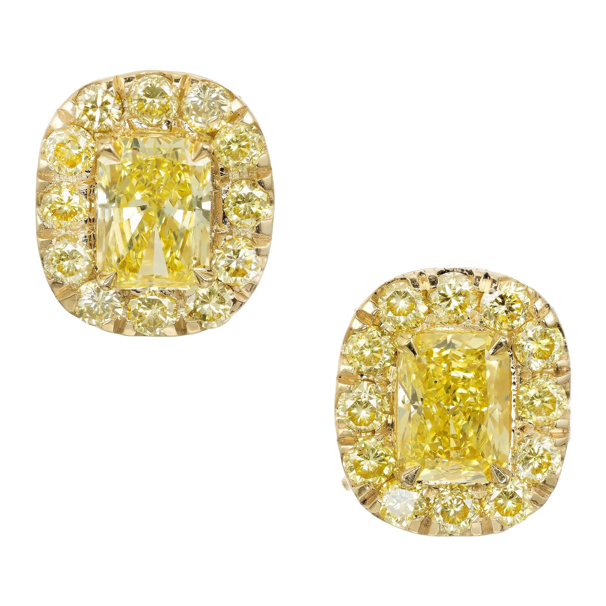 Peter Suchy GIA 1.19 Carat Certified Yellow Diamond Yellow Gold Earrings