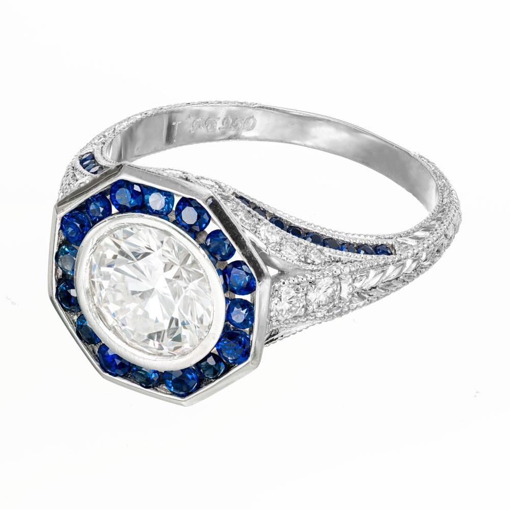 Taille ronde Bague de fiançailles Peter Suchy en platine avec halo de diamants et saphirs de 1,23 carat certifiés GIA en vente