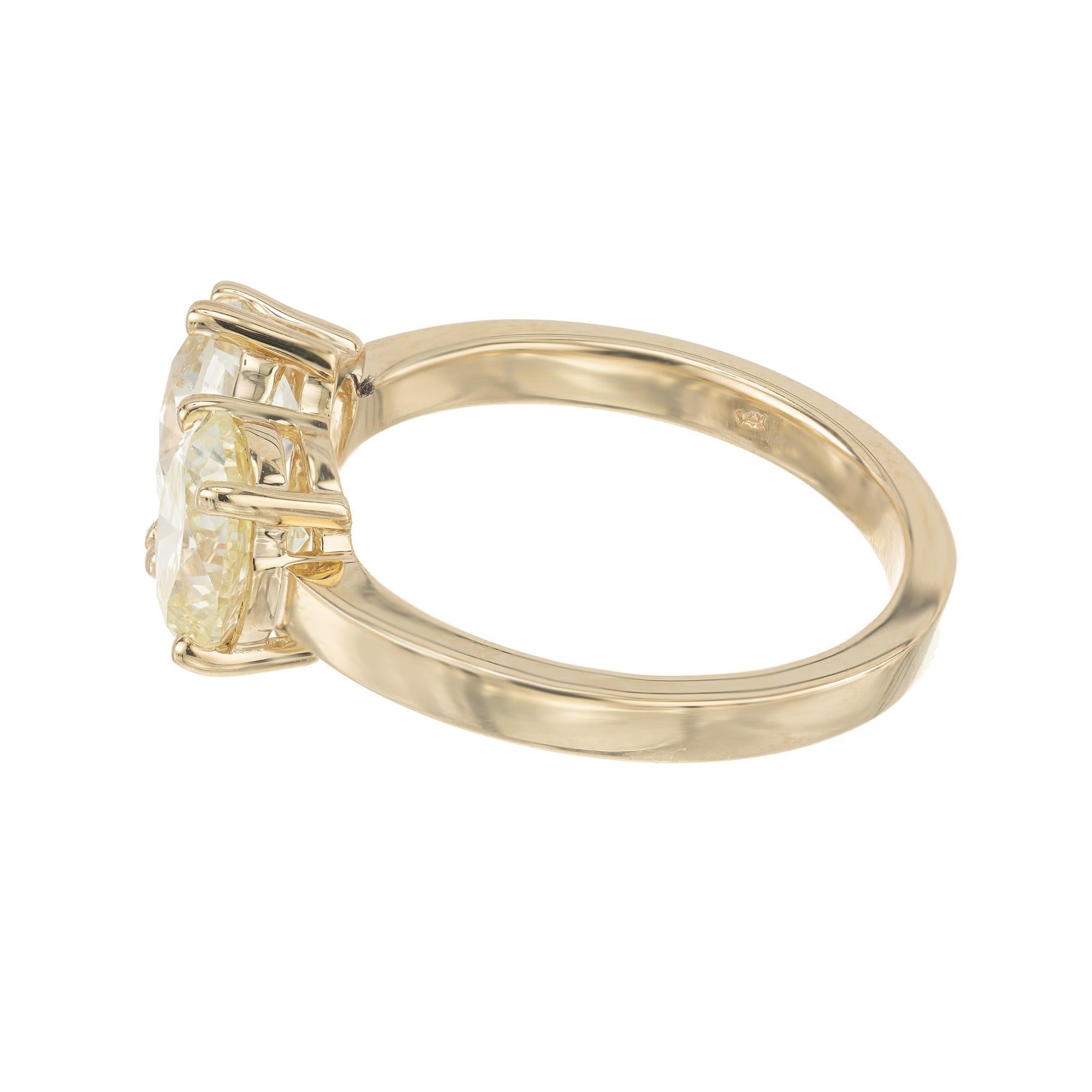 Peter Suchy GIA 2.10 Carat Diamond Yellow Gold Toe et Moi Engagement Ring For Sale 1