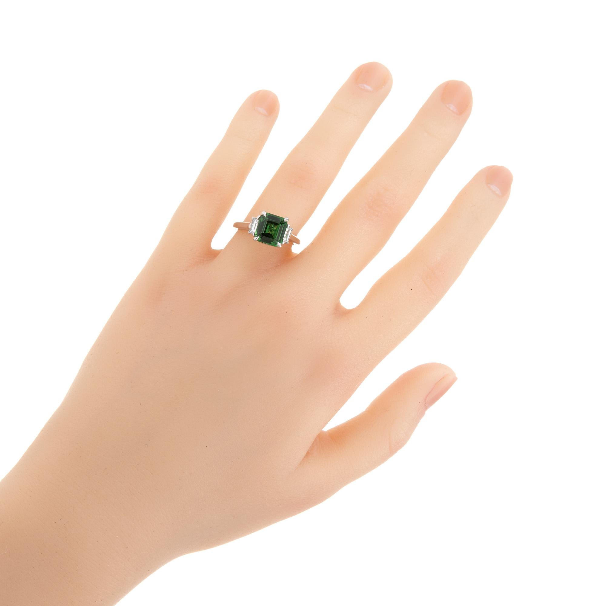 Peter Suchy GIA 2.59 Carat Octogonal Tsavorite Garnet Diamond Engagement Ring For Sale 3
