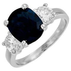 Peter Suchy Anello di fidanzamento a tre pietre con diamante e zaffiro blu GIA da 3,24 carati