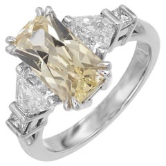 Bague de fiançailles Peter Suchy en platine avec saphir jaune orangé et diamant de 3,31 carats