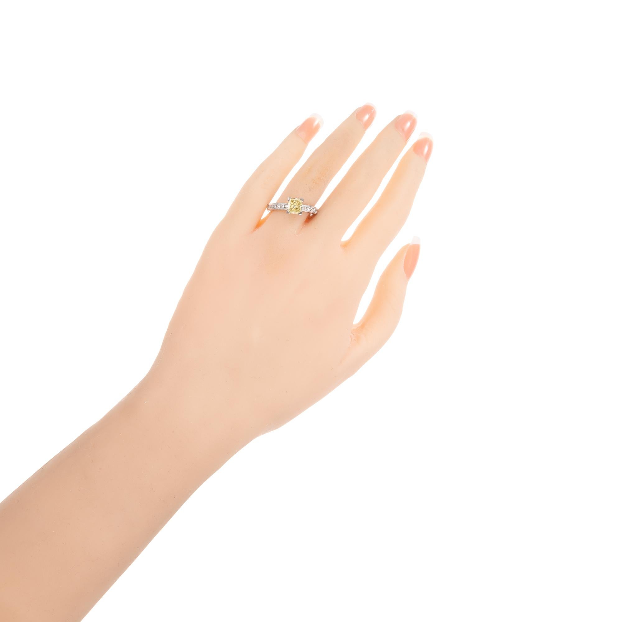 Peter Suchy GIA Certified 1.04 Carat Yellow Diamond Platinum Engagement Ring For Sale 1