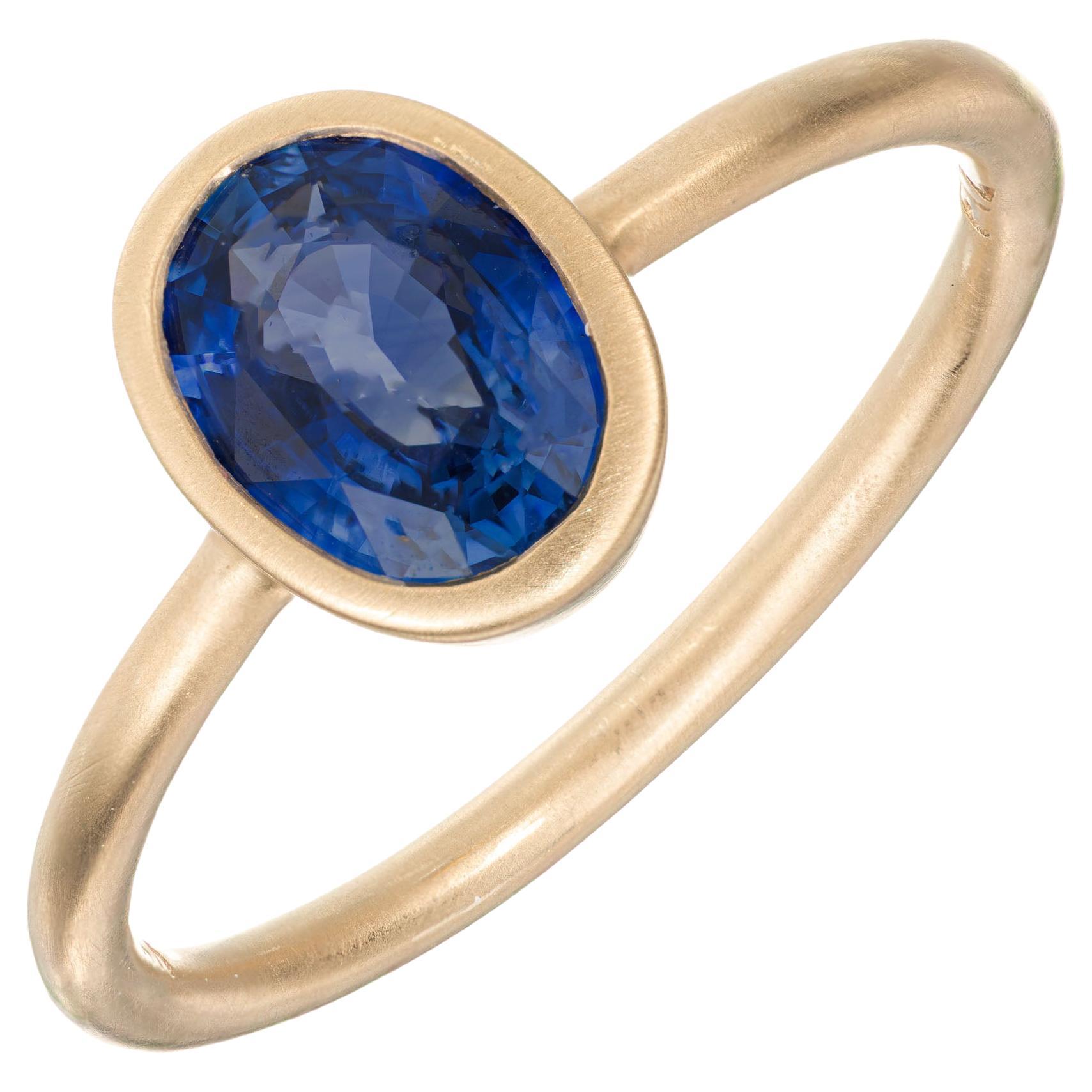 Peter Suchy GIA certified 1.05 Blue Sapphire Yellow Gold Engagement Ring For Sale