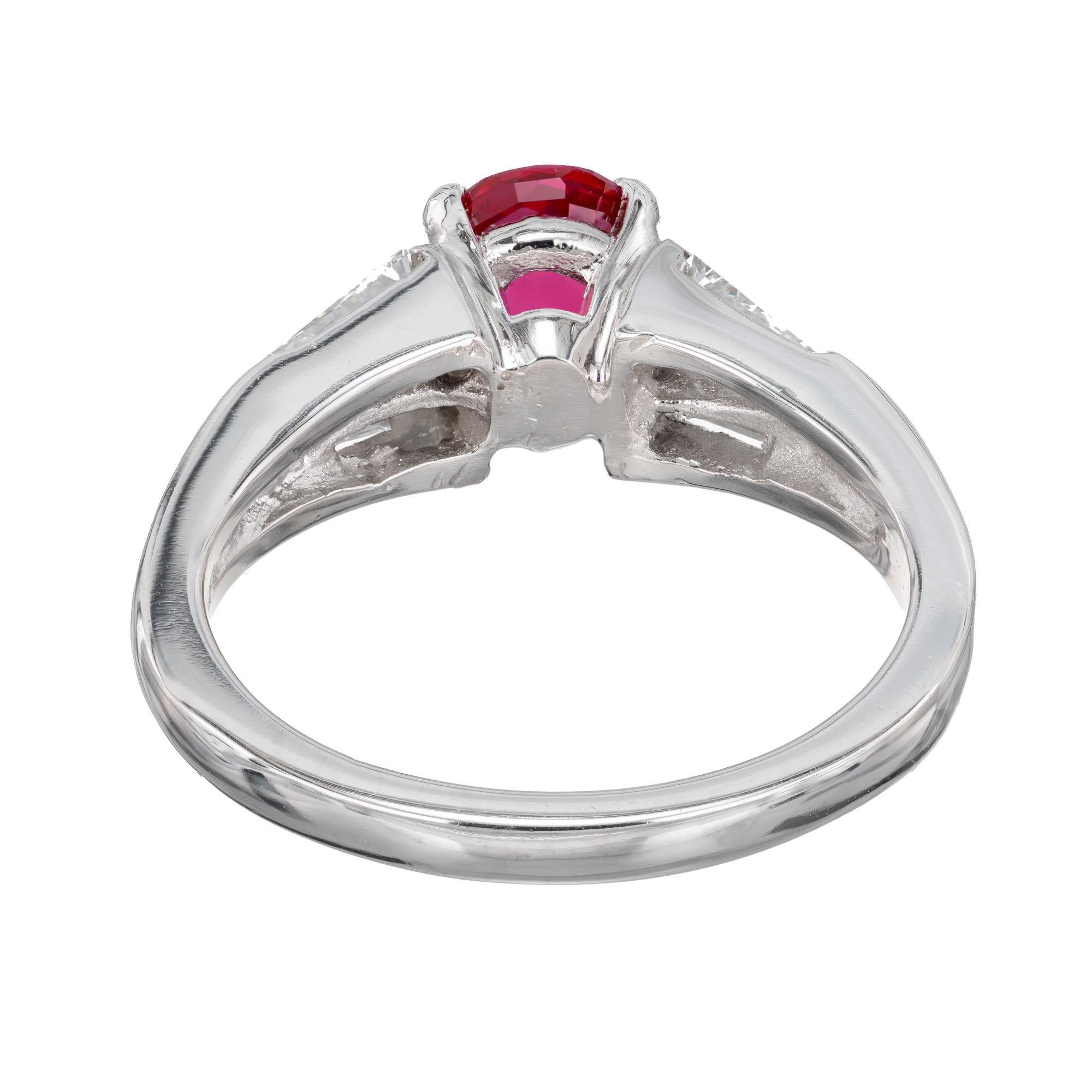 Bague de fiançailles Peter Suchy en platine avec rubis certifié GIA de 1,10 carat et diamant Pour femmes en vente